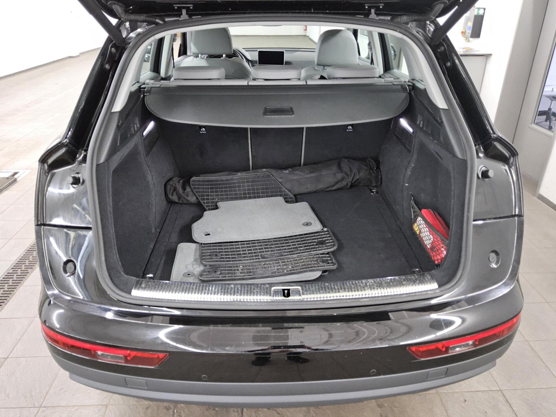 Audi Q5 35 TDI Qu. Leder Navi vc Pano Sound Xenon 13