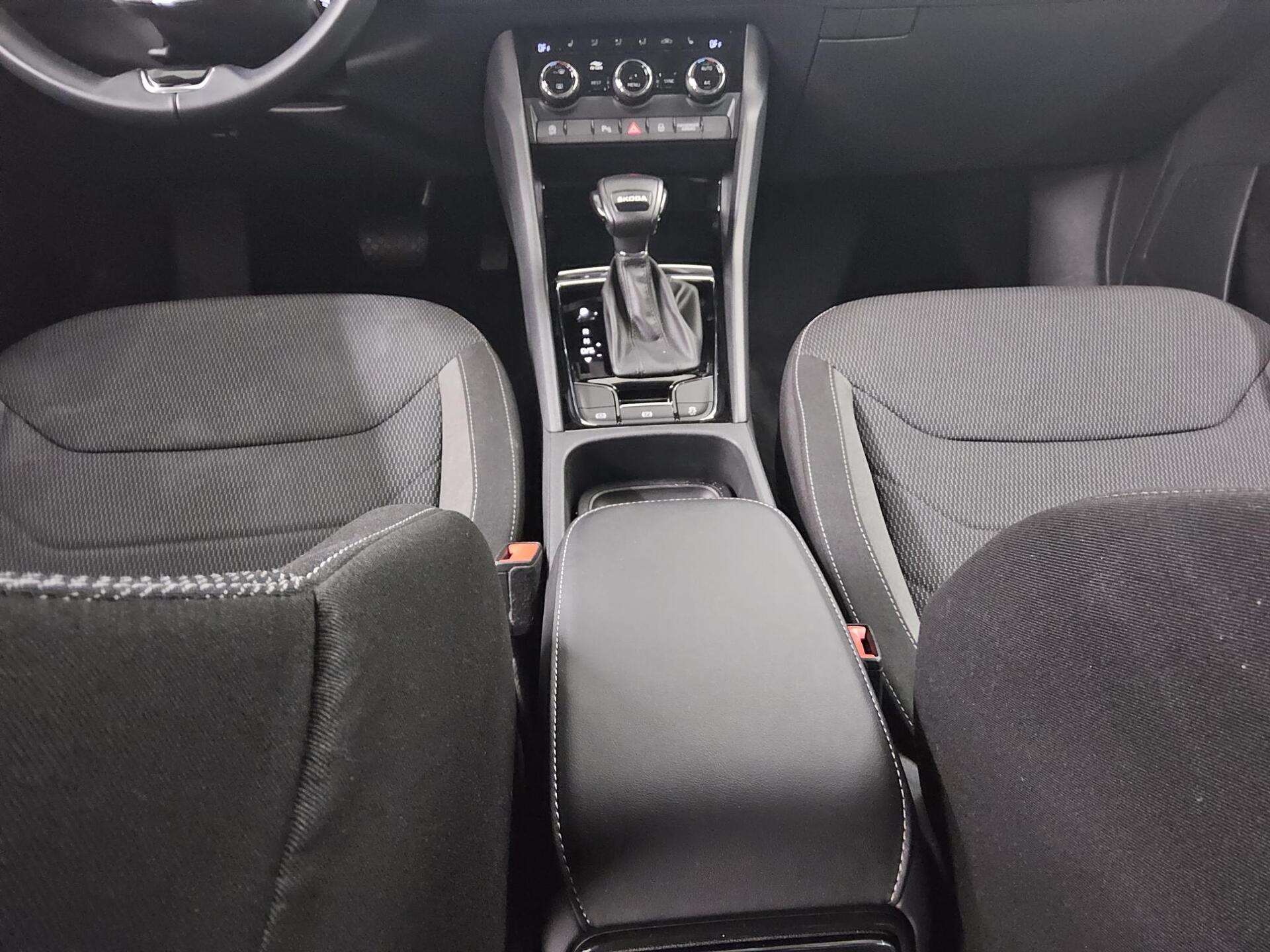 Skoda Kodiaq 2.0 TDI Ambition Navi LED vc RfK AHK Shz 6