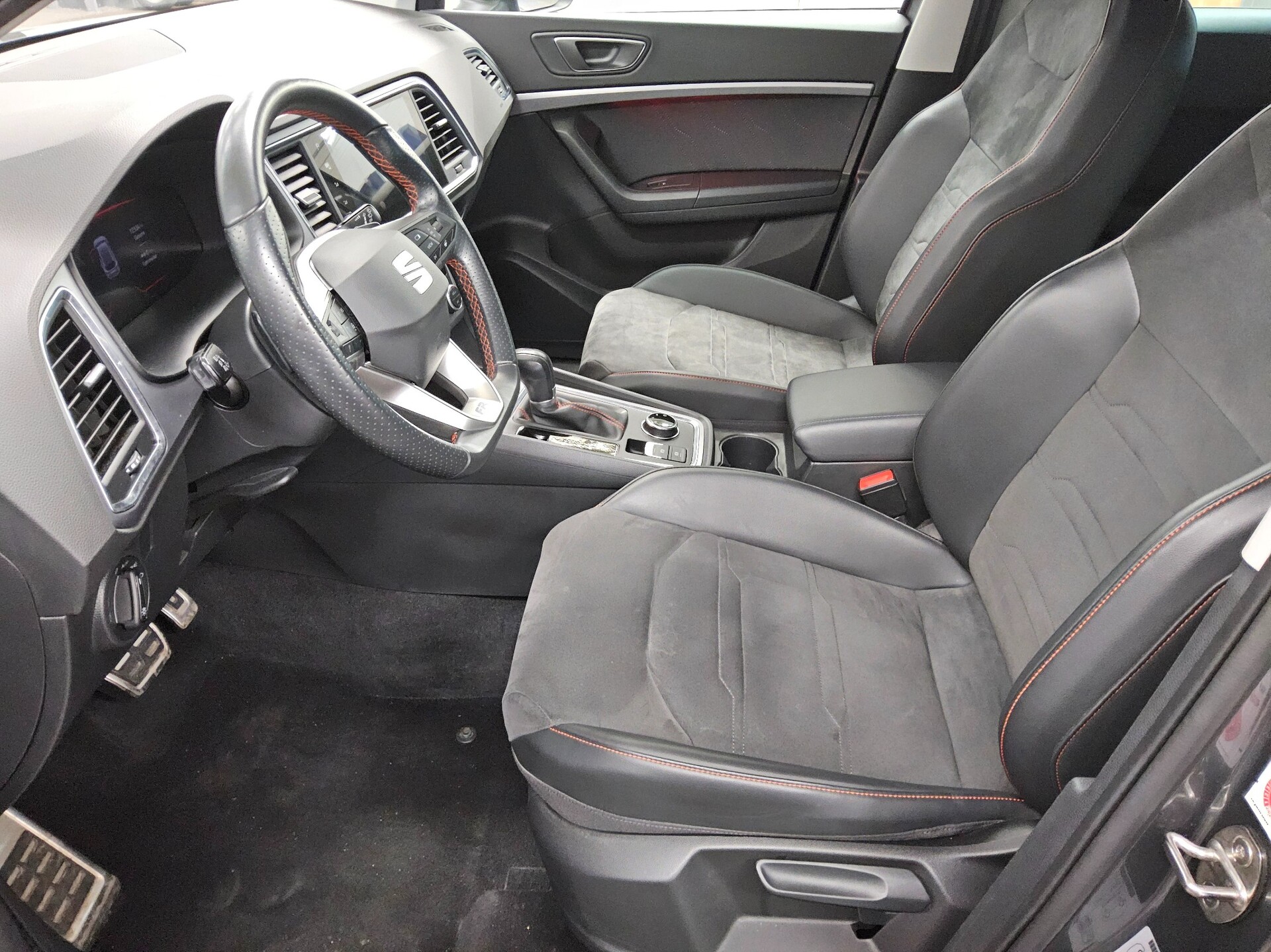 Seat Ateca 2.0 TDI FR-Line Navi LED VC ACC RFK 9