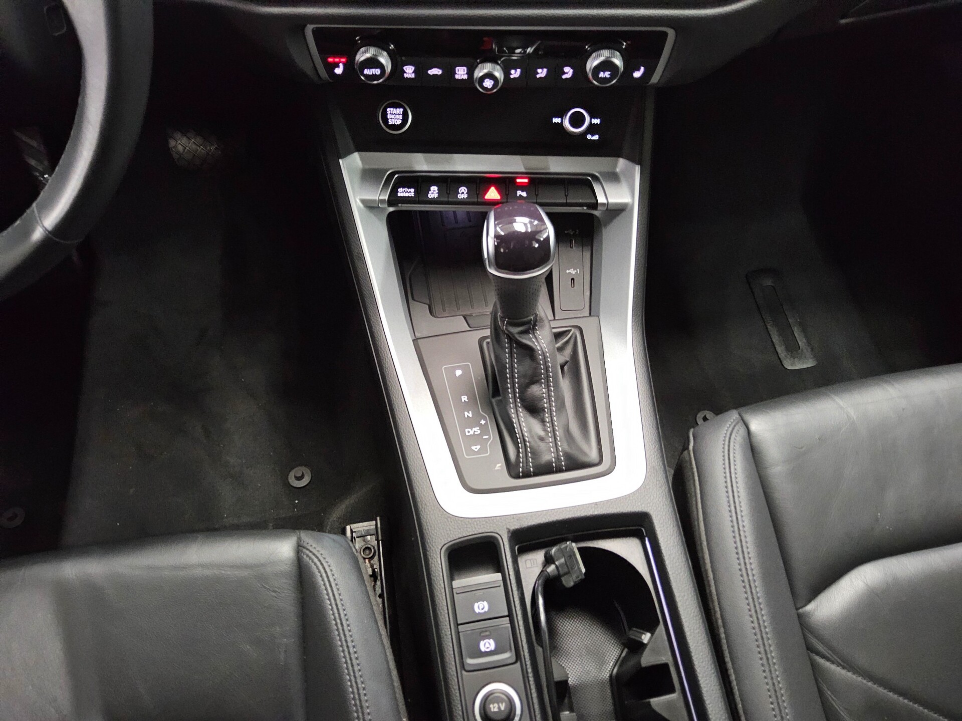 Audi Q3 35 TDI advanced Leder Navi+ LED VC Kamera 6