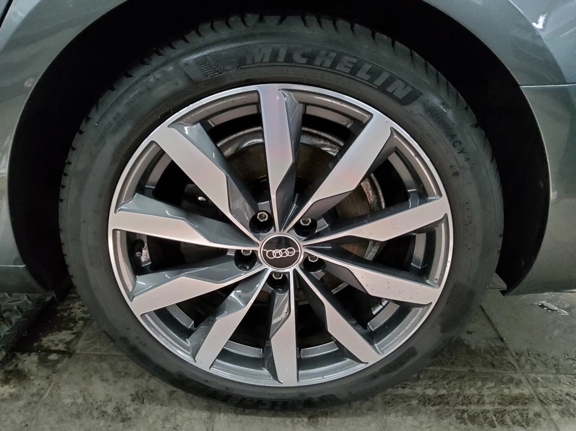 Audi A4 40 TDI Qu. S-Line Navi LED virtual Sound RFK 11