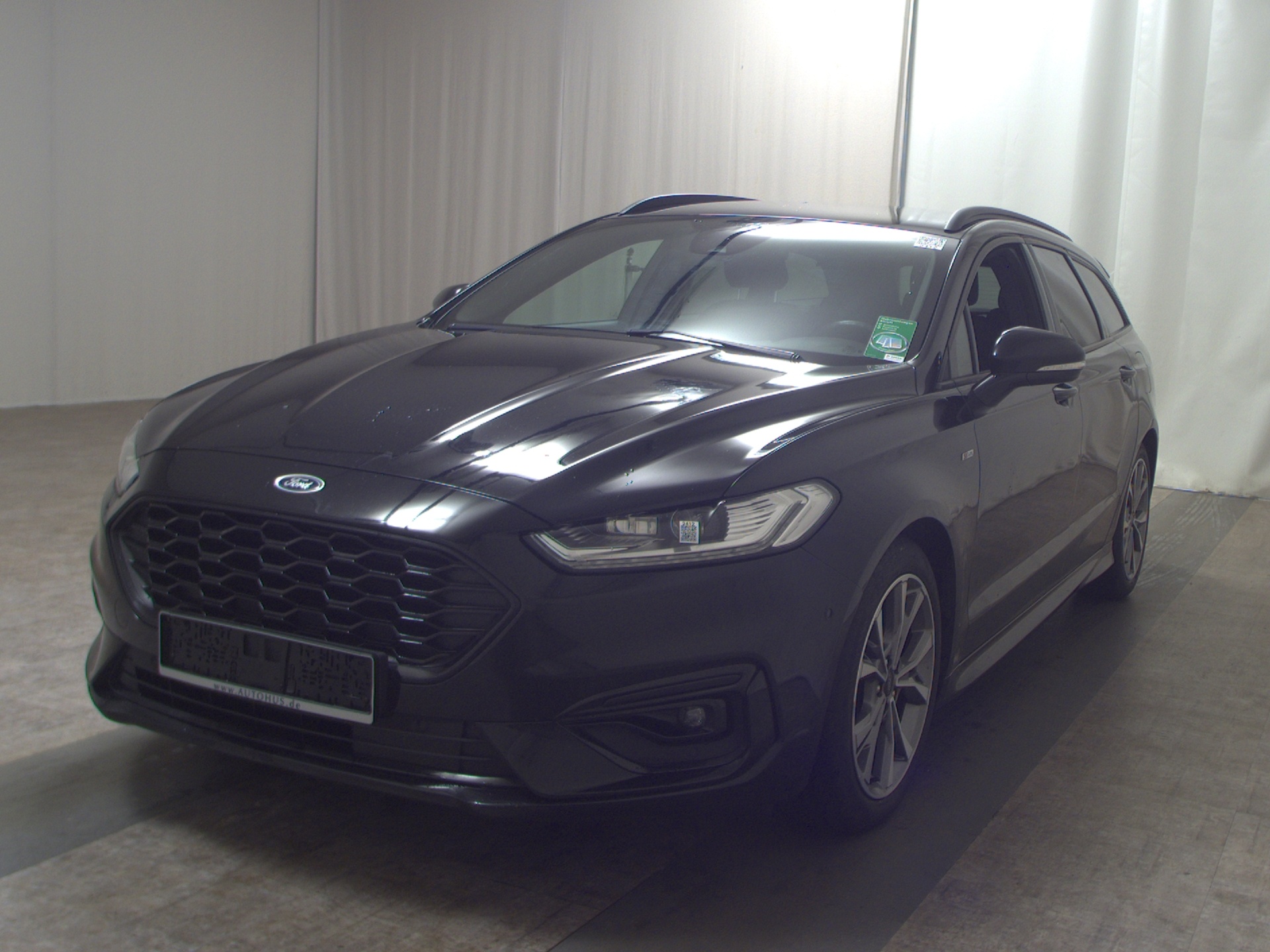Ford Mondeo Turnier 2.0 EB ST-Line Navi LED RfK 4xSHZ 2