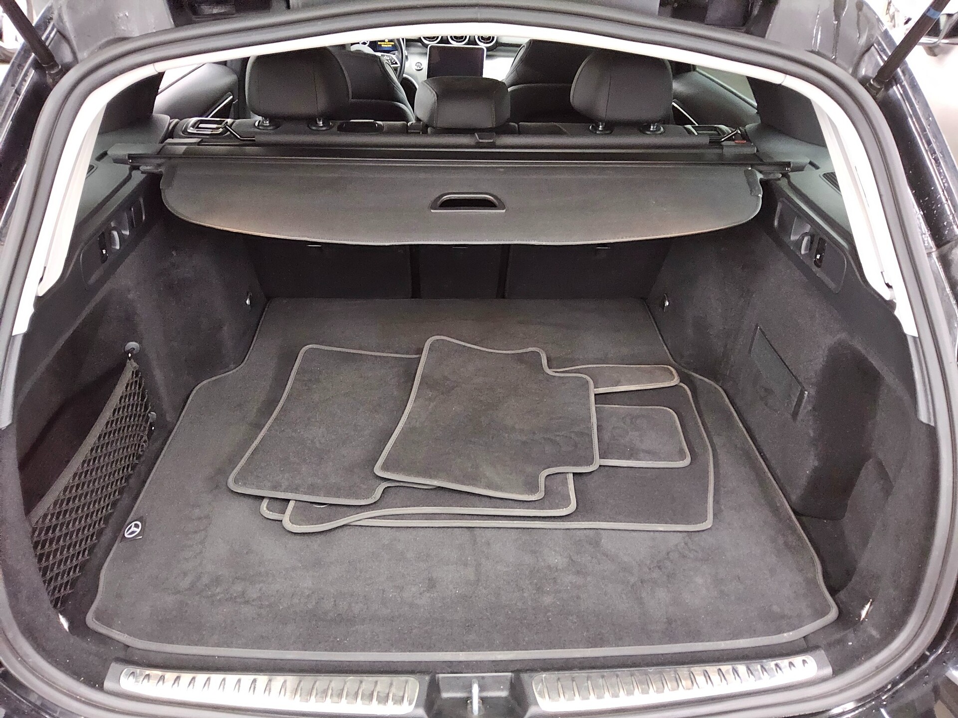 Mercedes-Benz C 200 T d Avantgarde Navi LED MBUX RfK Sound 12