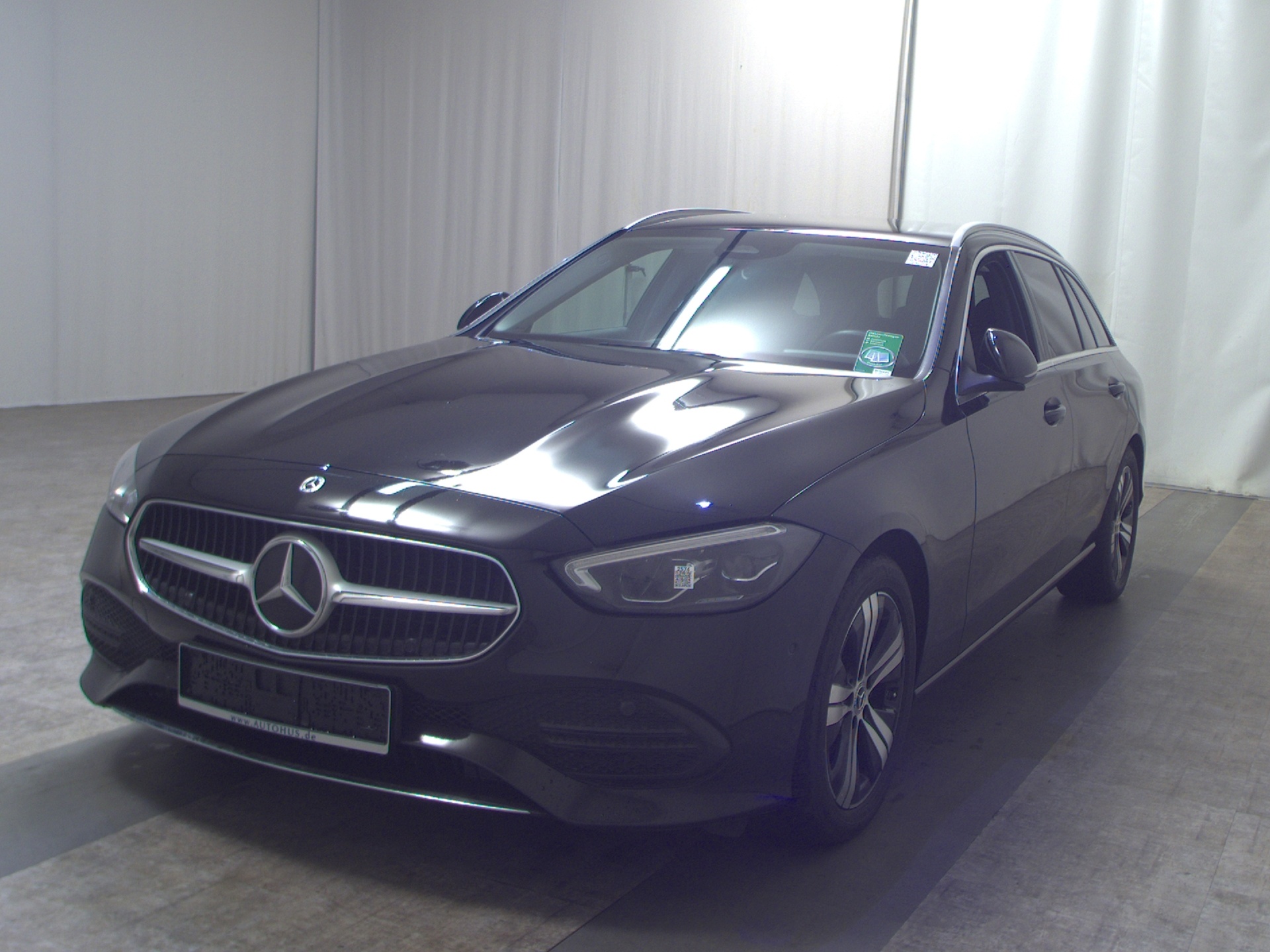 Mercedes-Benz C 200 T d Avantgarde Navi LED MBUX RfK Sound 2