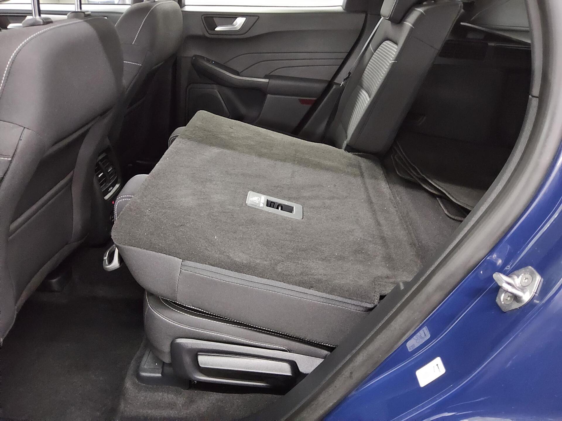 Ford Kuga 1.5 EB Titanium Navi LED HuD DigiTacho 13