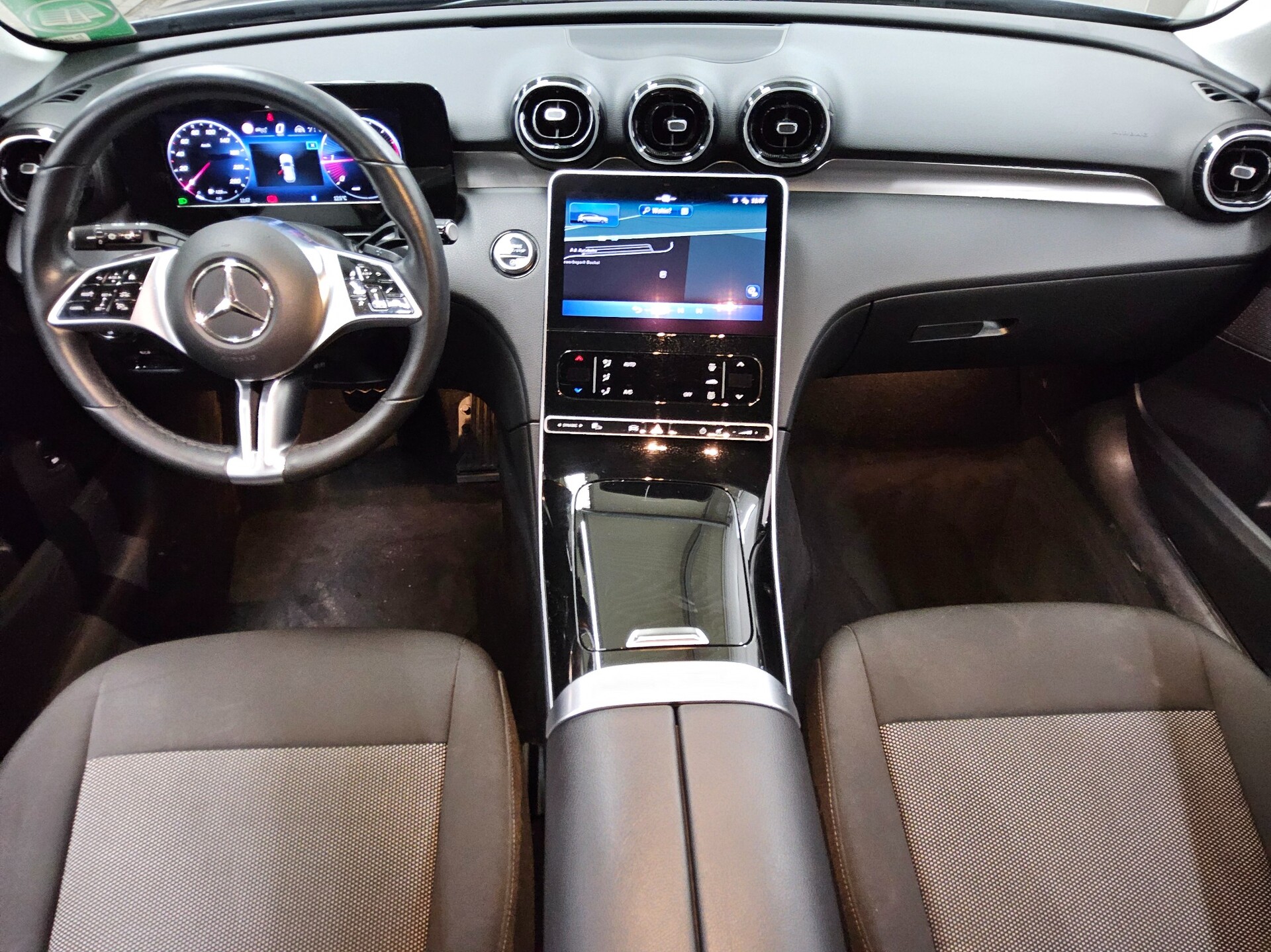 Mercedes-Benz C 200 T d Navi LED MBUX AHK Distronic+ RFK 5