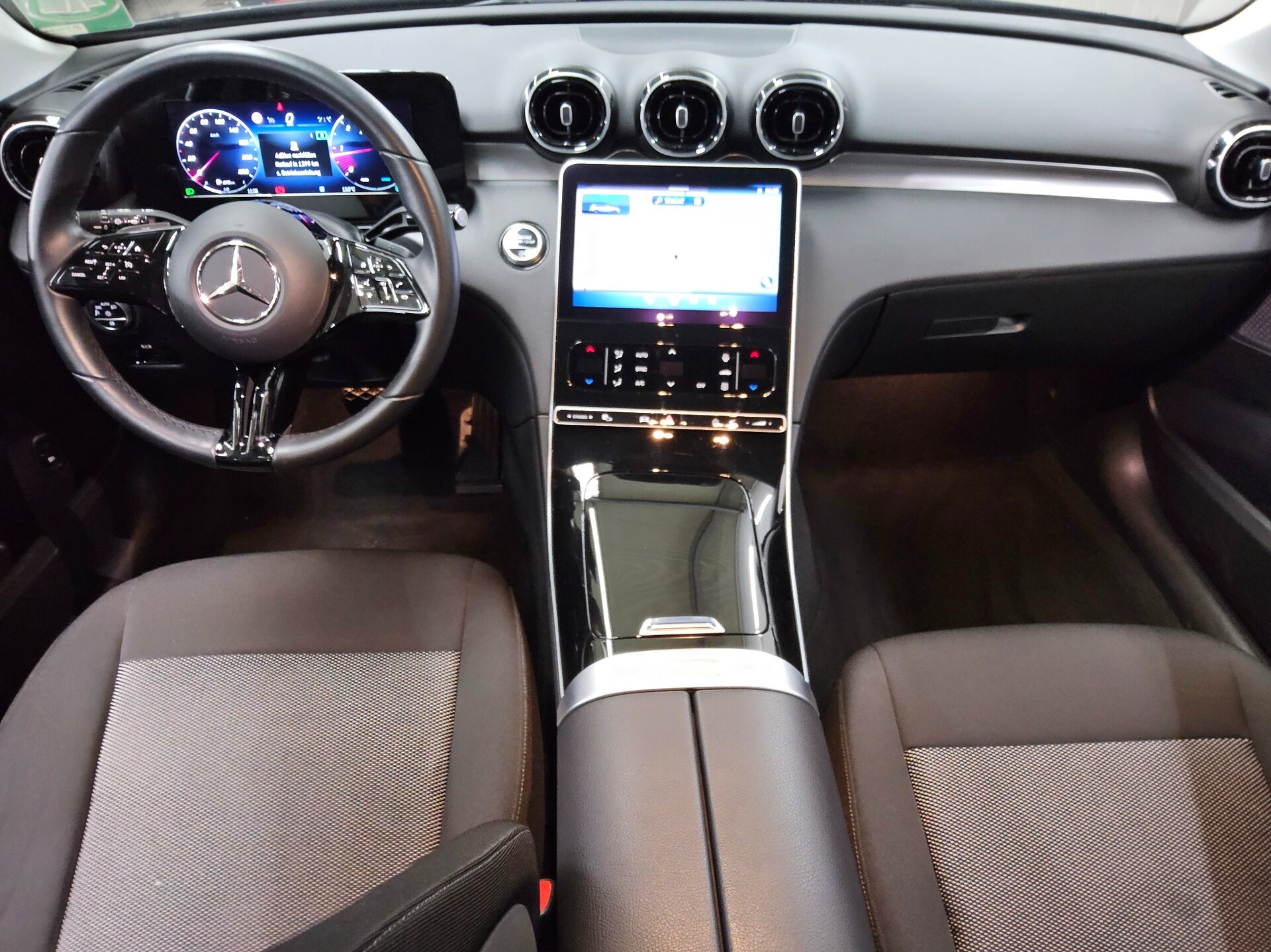 Mercedes-Benz C 200 T d Avantgarde Navi LED MBUX AHK RFK 5