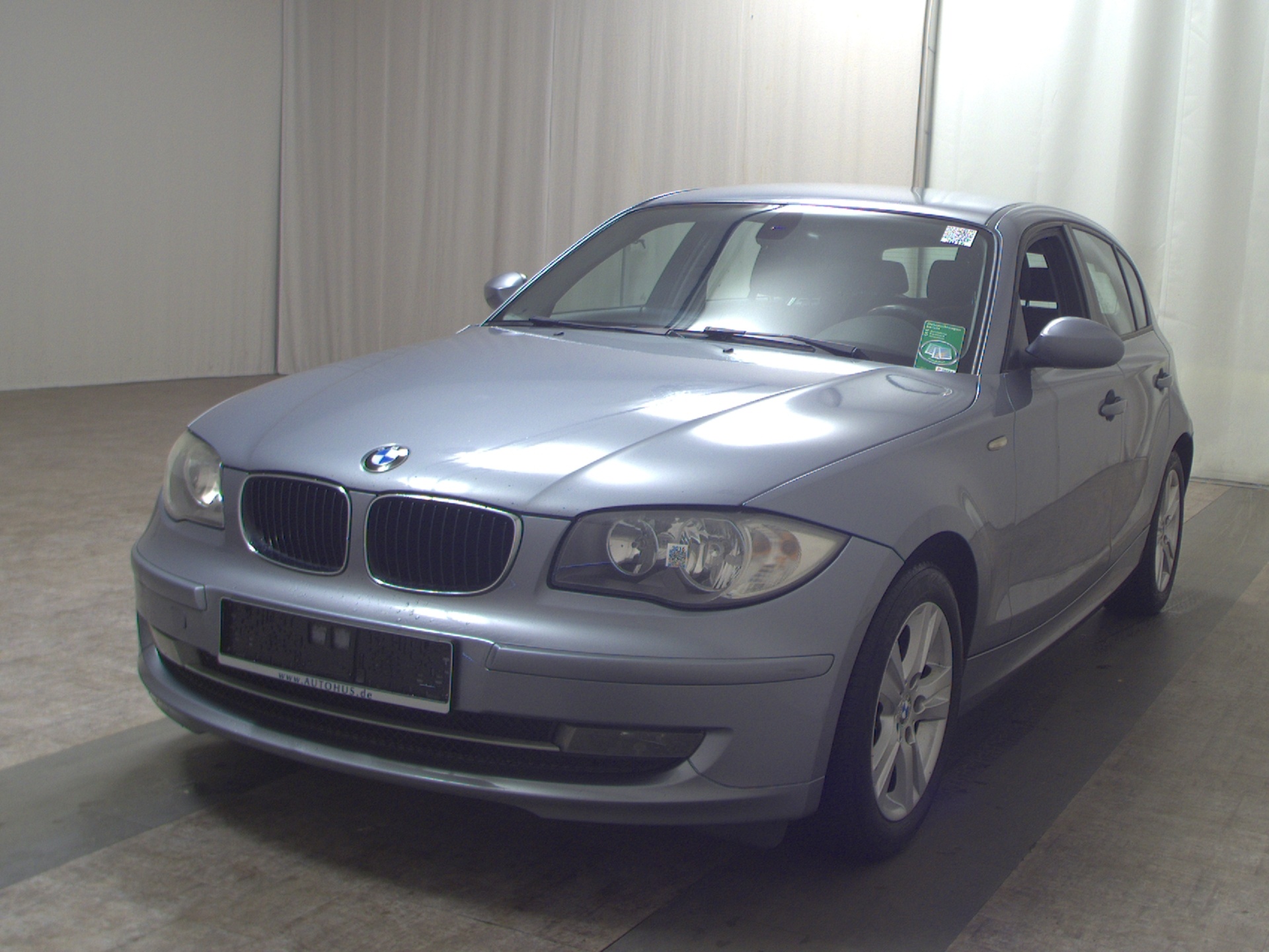 BMW 118i PDC Shz Tempomat HU 06/27 CD 2
