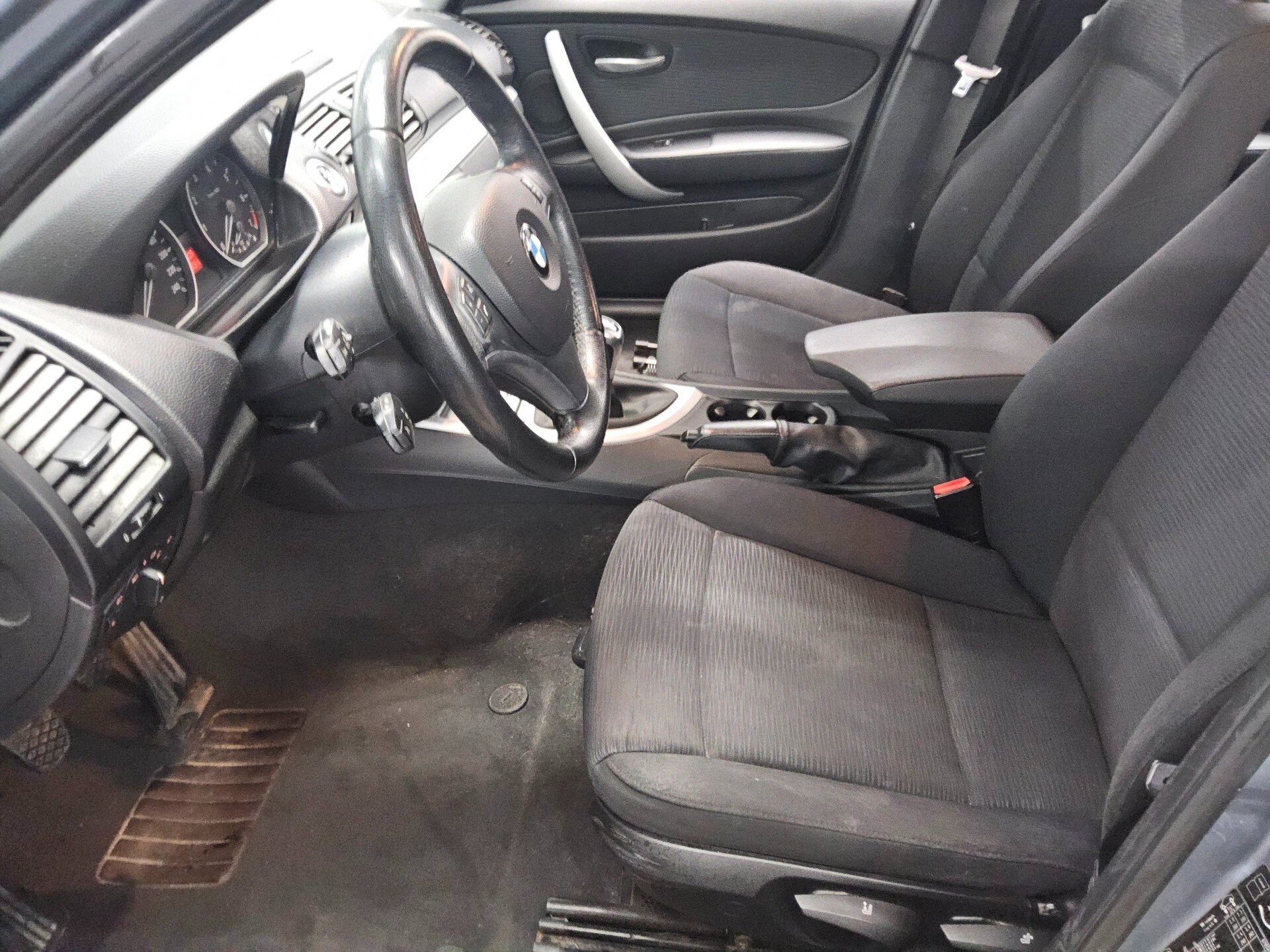 BMW 118i PDC Shz Tempomat HU 06/27 CD 8