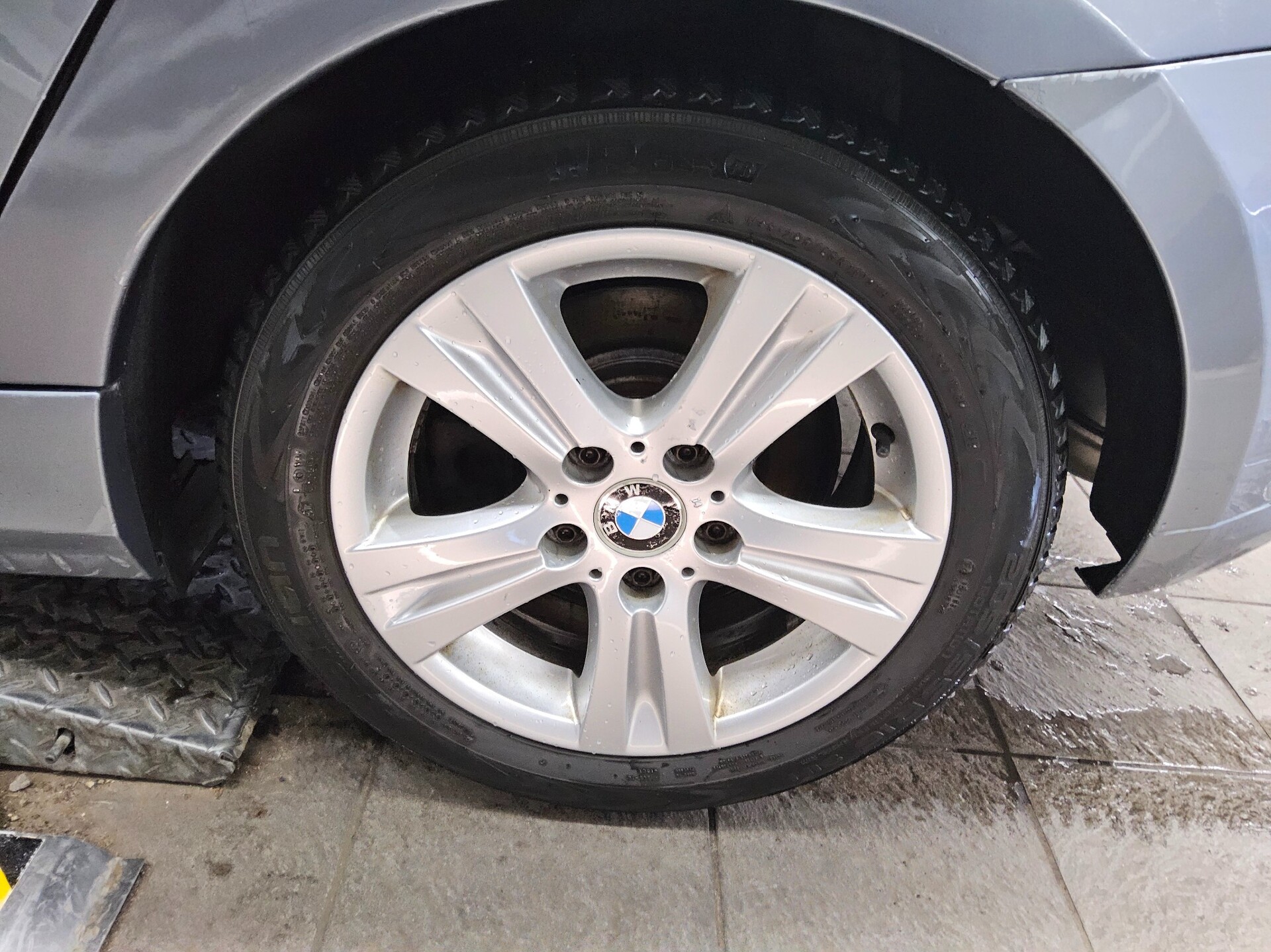 BMW 118i PDC Shz Tempomat HU 06/27 CD 10