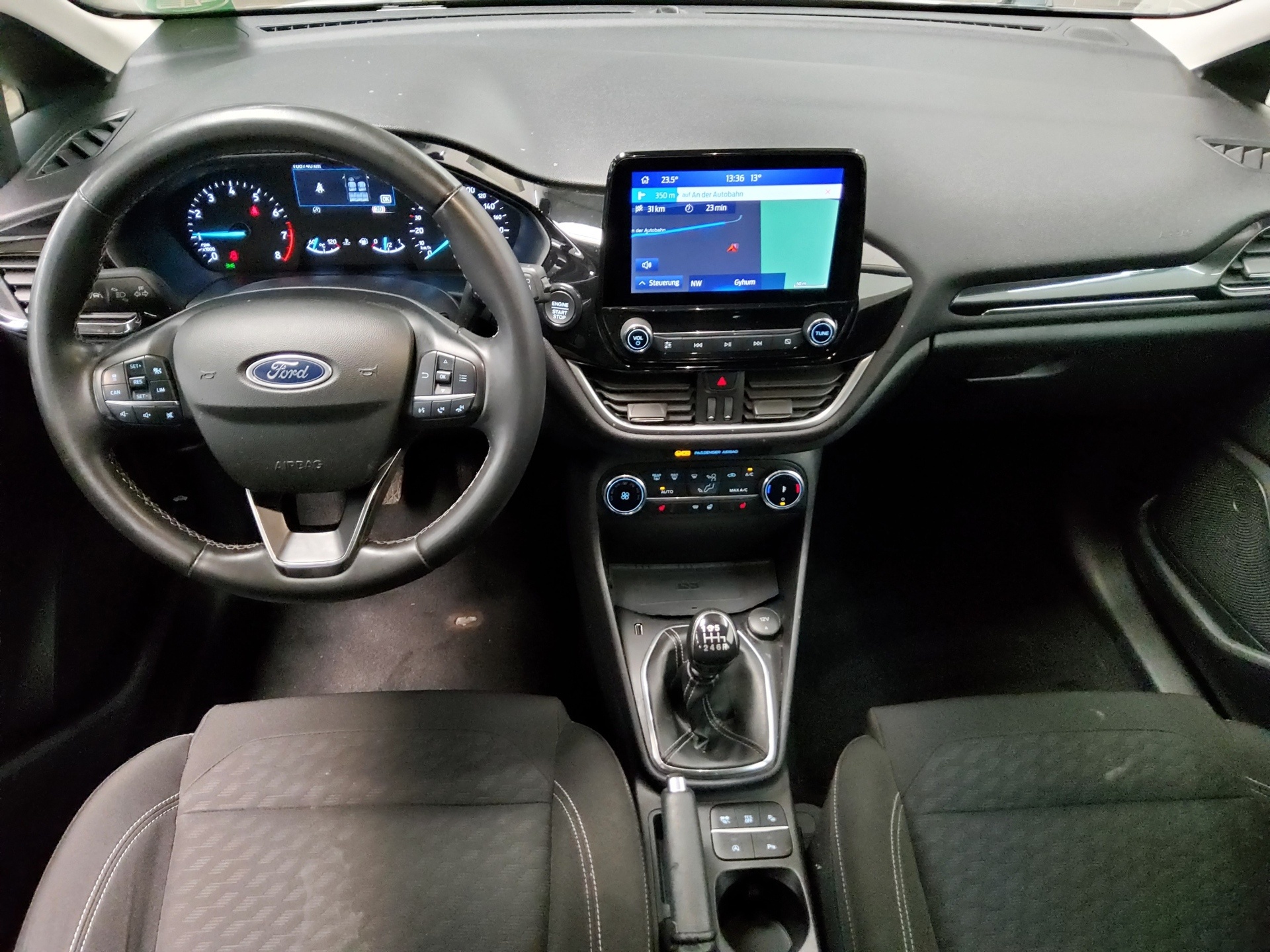 Ford Fiesta 1.0 EB Titanium Navi LED RfK ACC PDC Shz 5