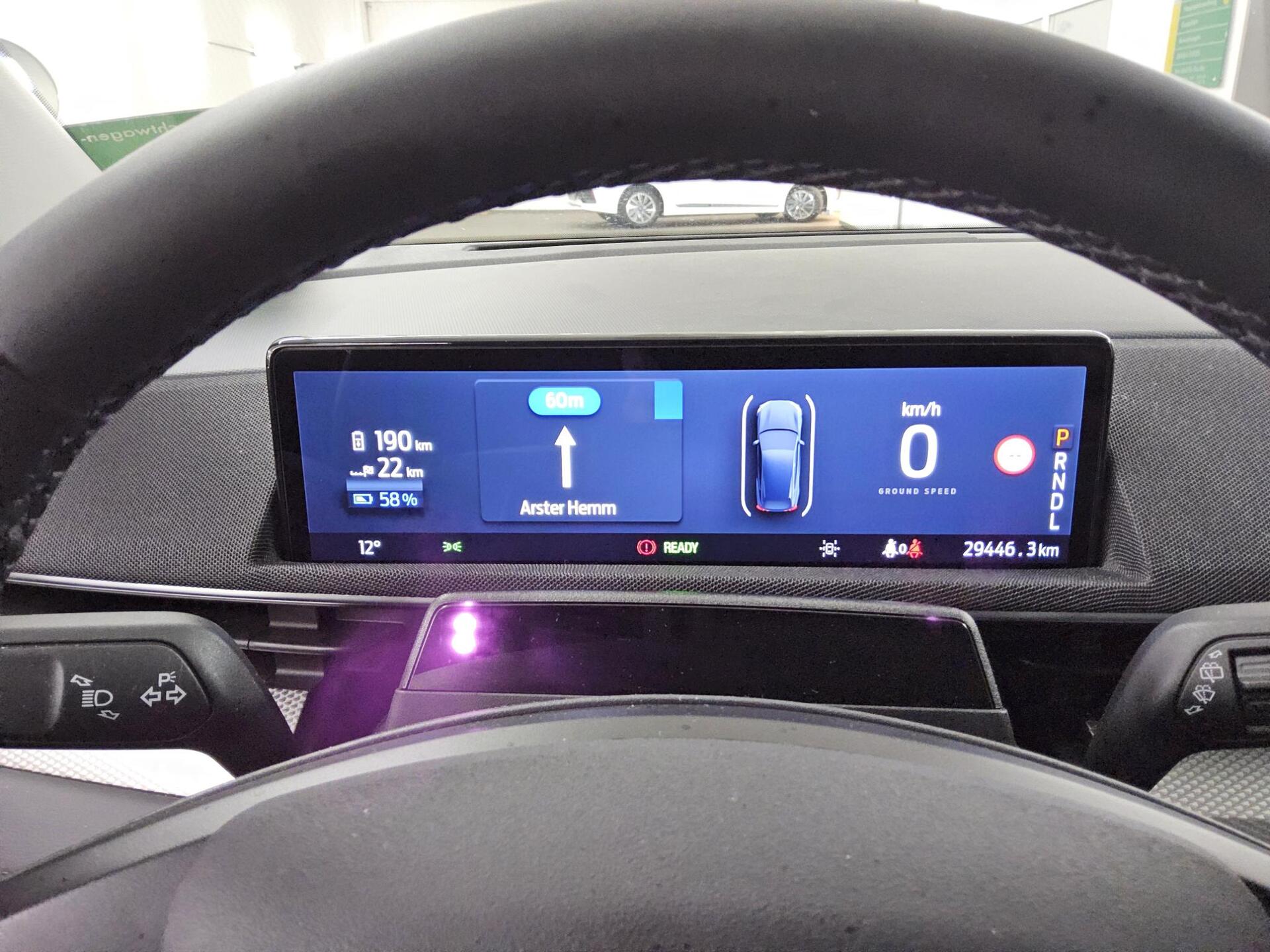 Ford Mustang Mach-E Leder Navi LED 360° ACC PDC Shz 8