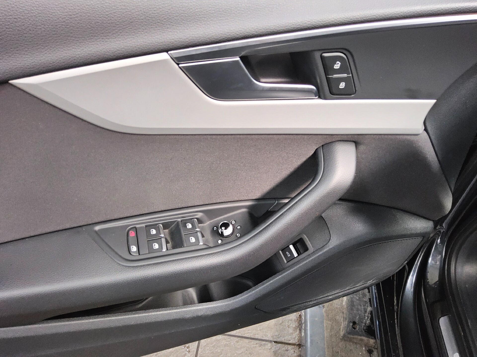 Audi A4 Avant 40 TDI advanced Navi LED Pano ACC Sound 9