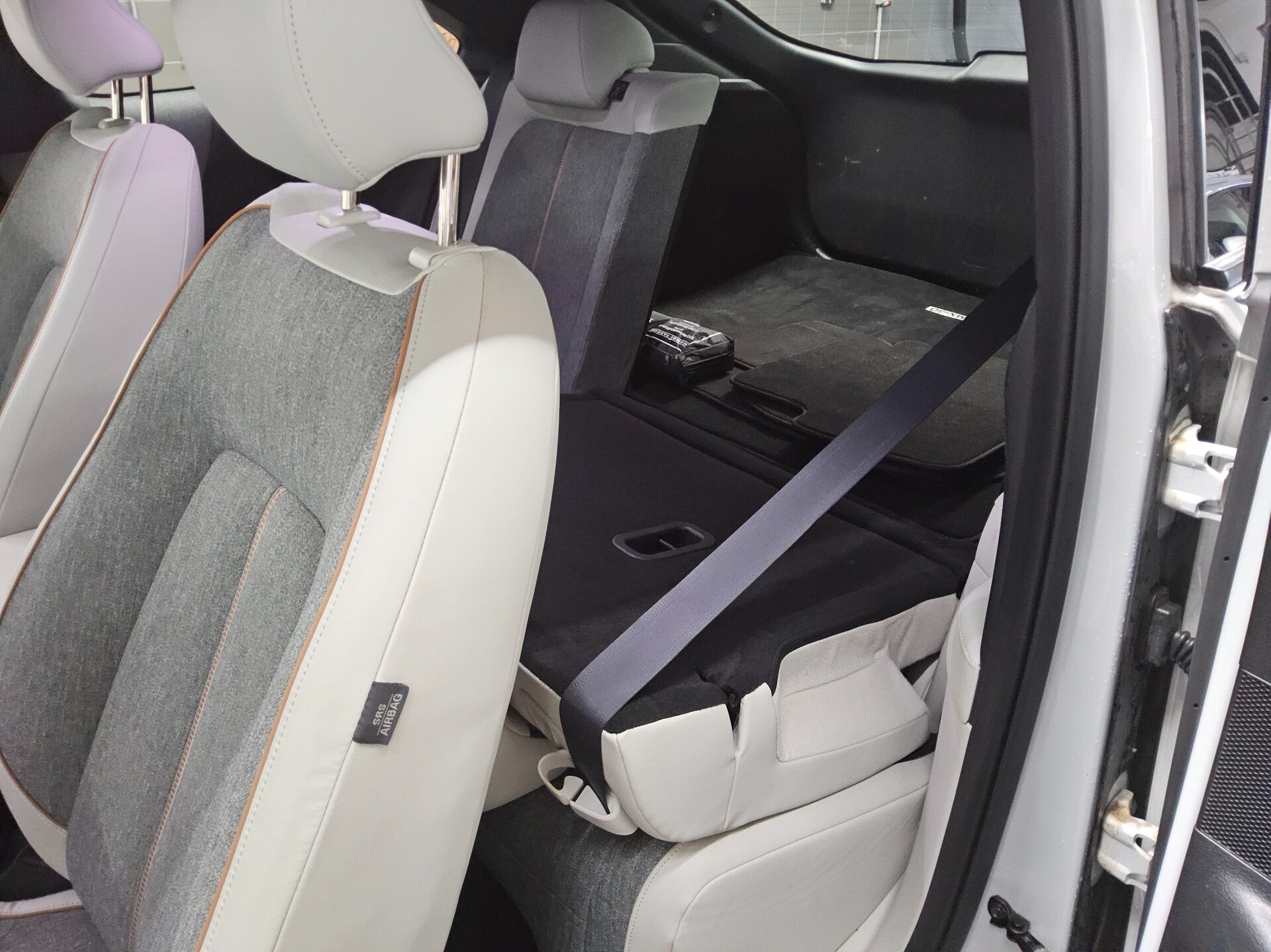 Mazda MX-30 e-Skyactiv First Ed. Navi LED Head-up RFK 13