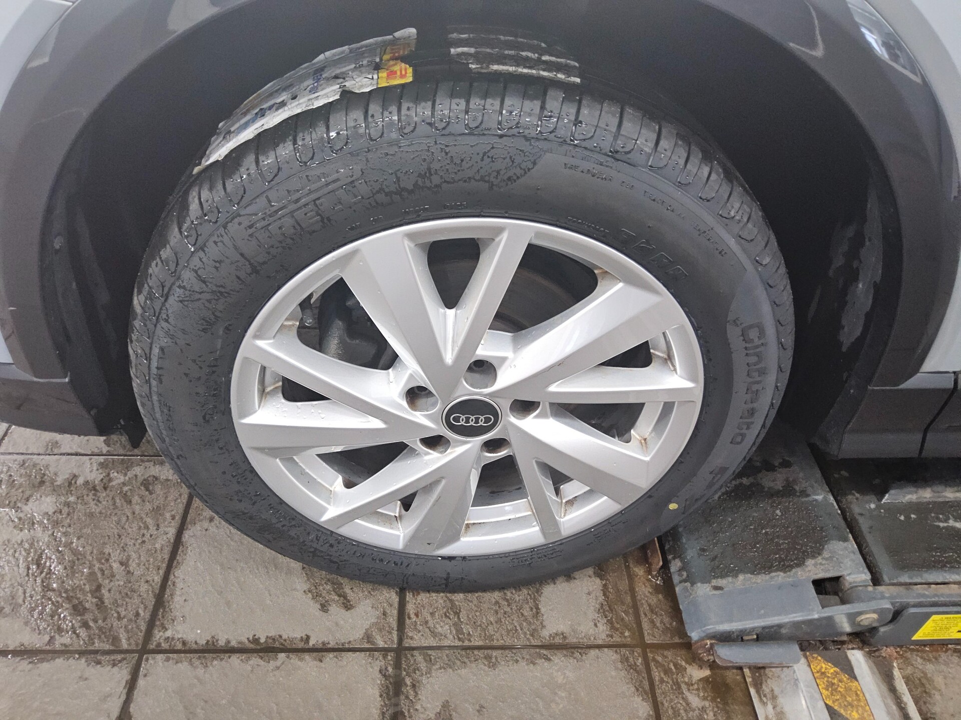 Audi Q2 35 TDI advanced Navi LED Advanced Key Sound 10