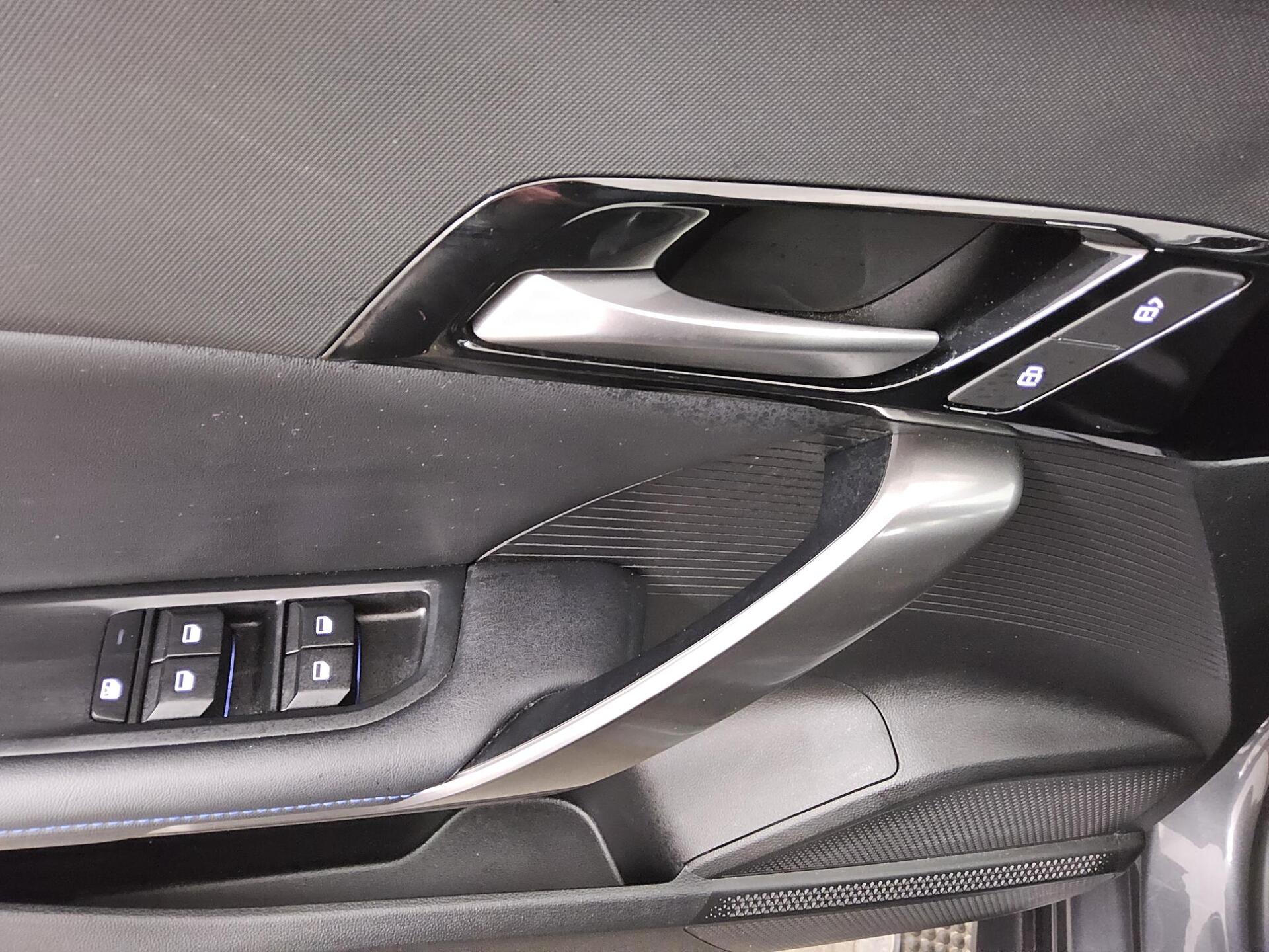 MG MG4 LED Shz ACC 10