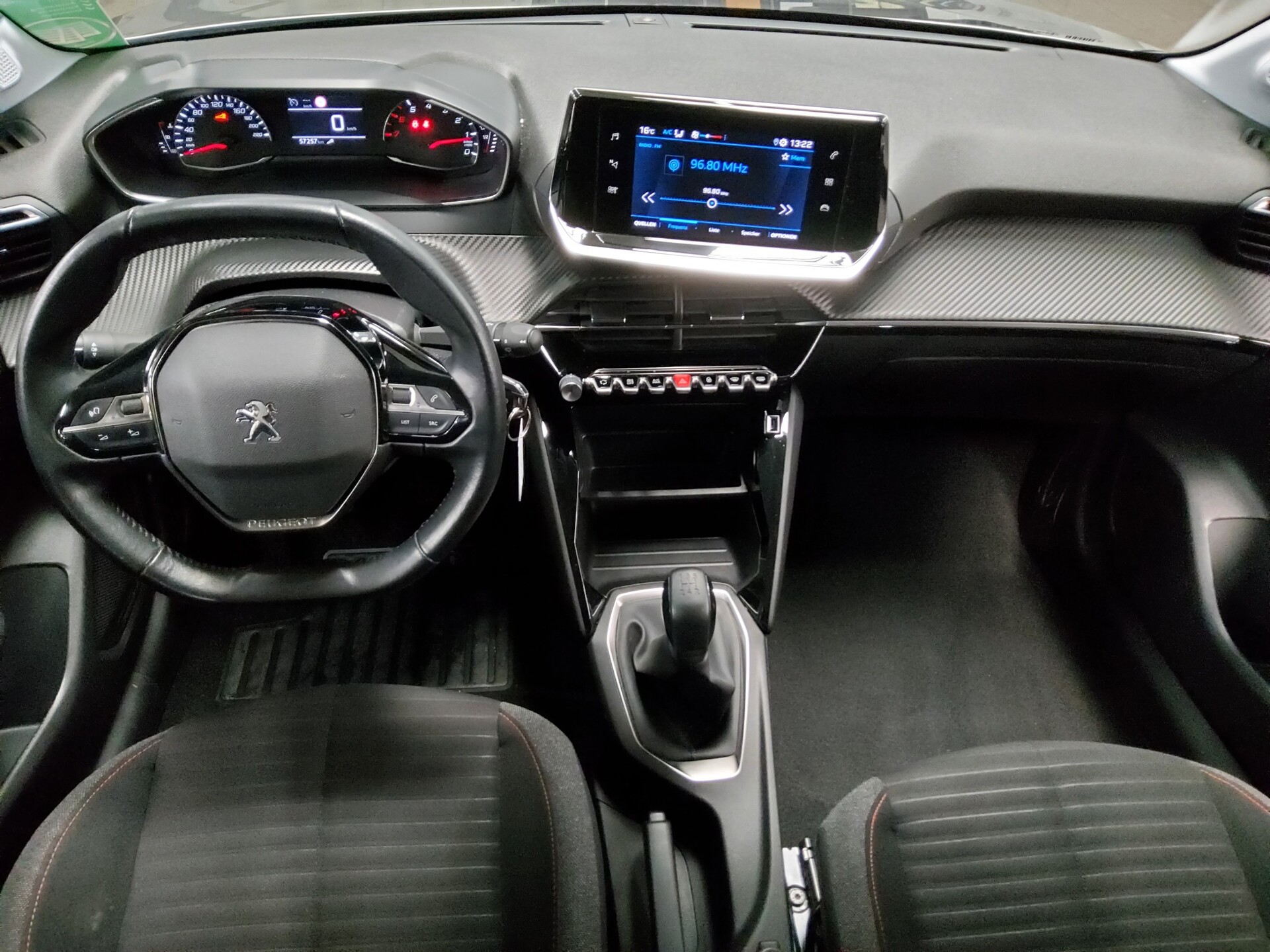 Peugeot 208 1.2 PureTech Active BT LED Tempomat 5