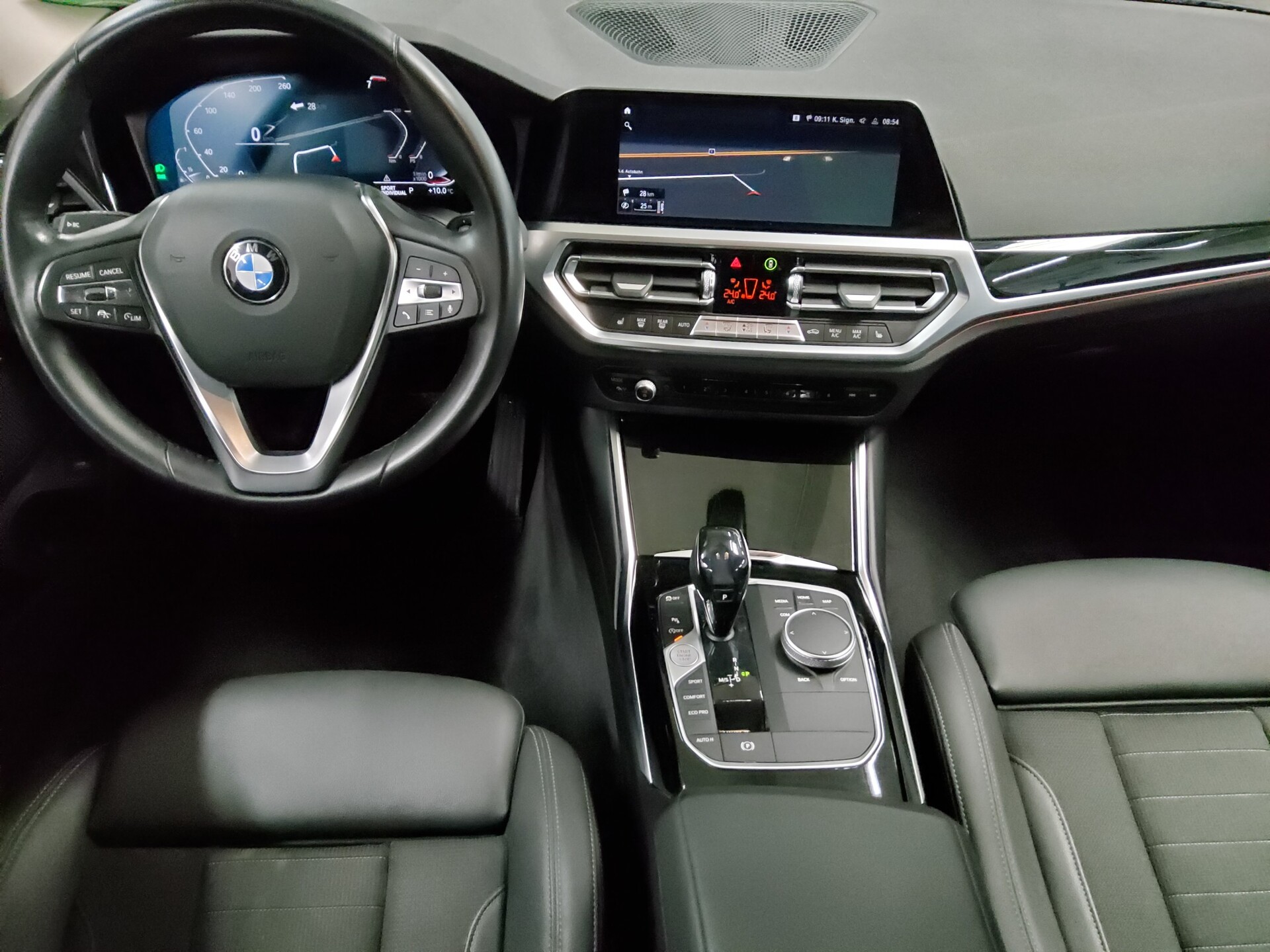 BMW 320iA Touring Sport-Line Navi LC Prof. LED 5