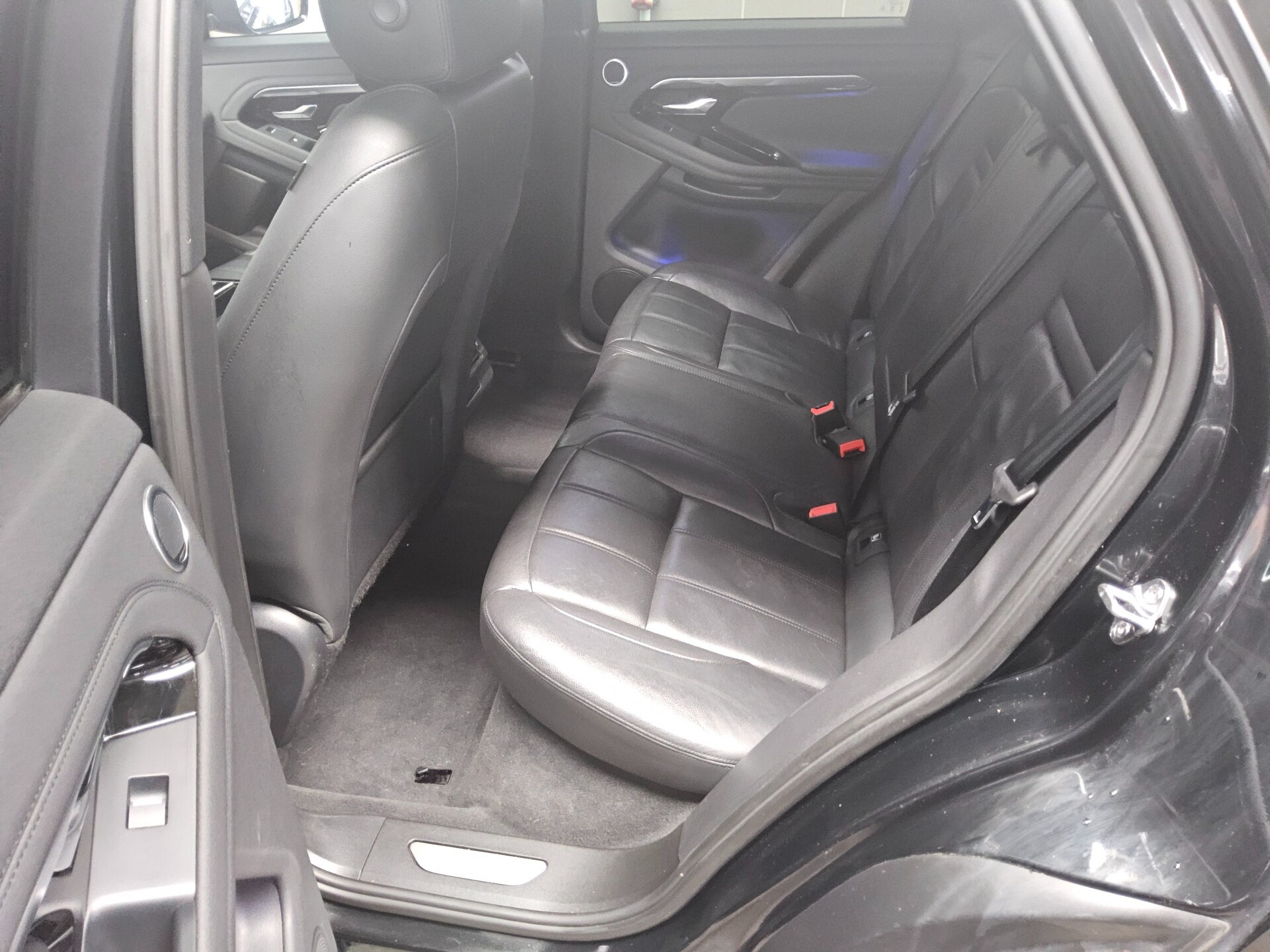 Land Rover Range Rover Evoque SE R-Dynamic Navi LED Pano 13