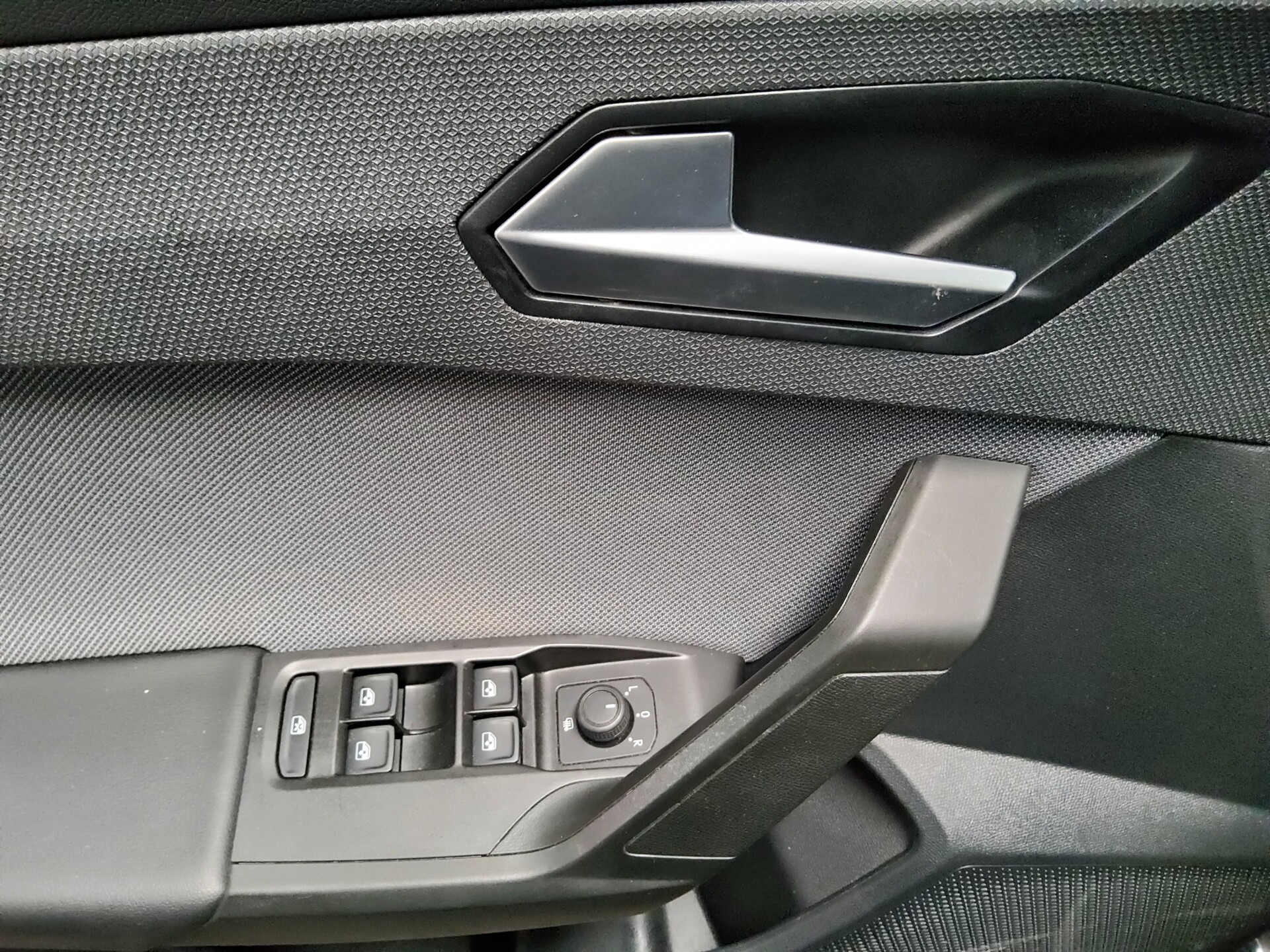 Seat Leon Sportstourer 2.0 TDI Style Navi LED vc RfK 10