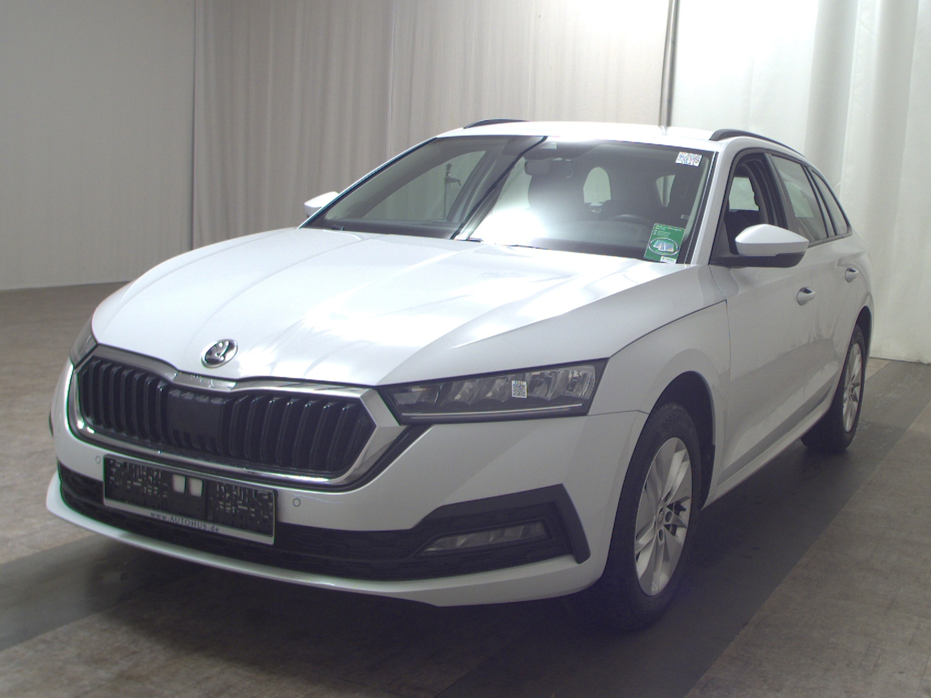 Skoda Octavia Kombi 2.0 TDI Ambition Navi LED Virtual 2