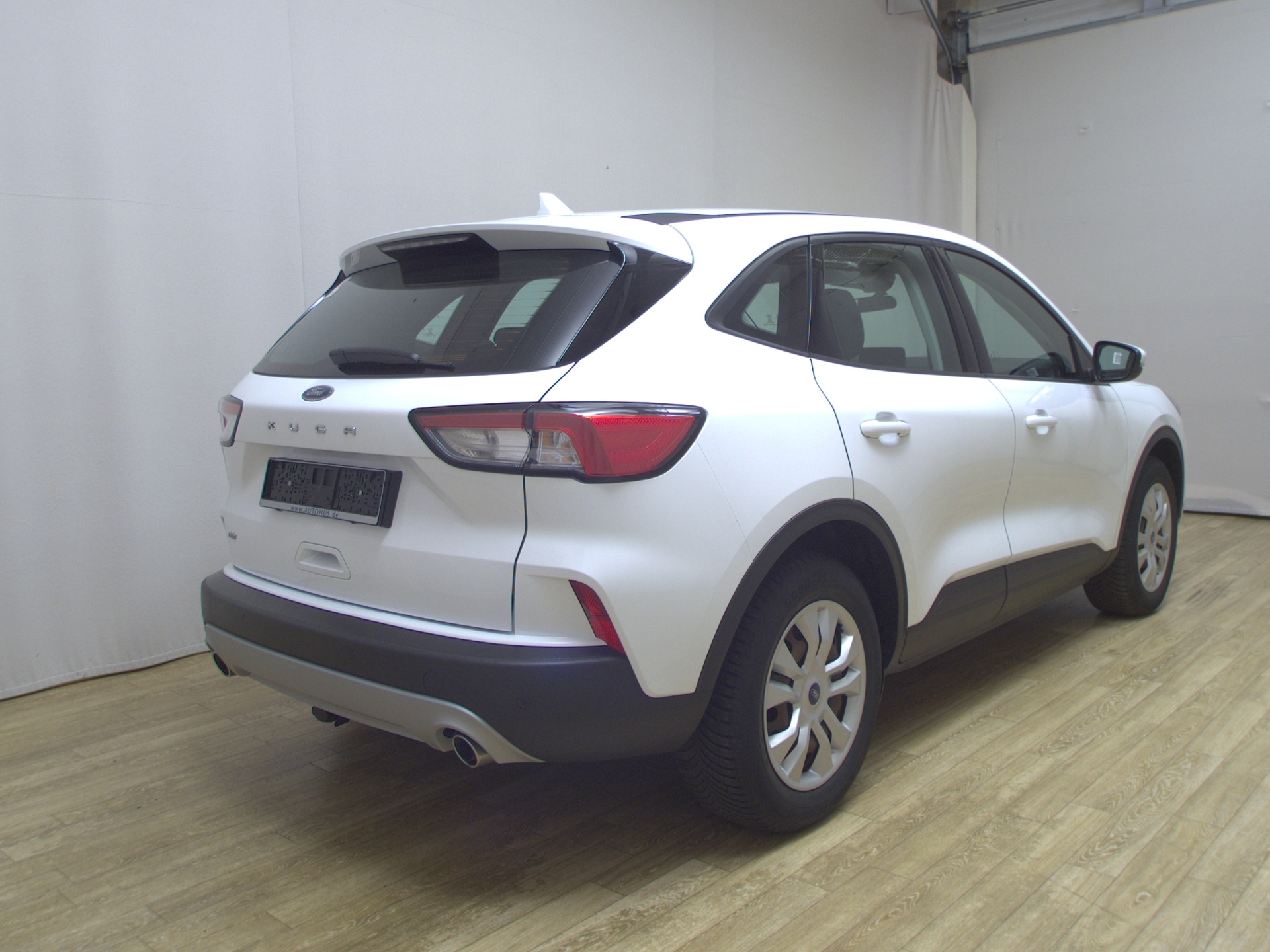 Ford Kuga 2.0 EB Cool&Connect Nav PDC WSS beheizt AHK 4