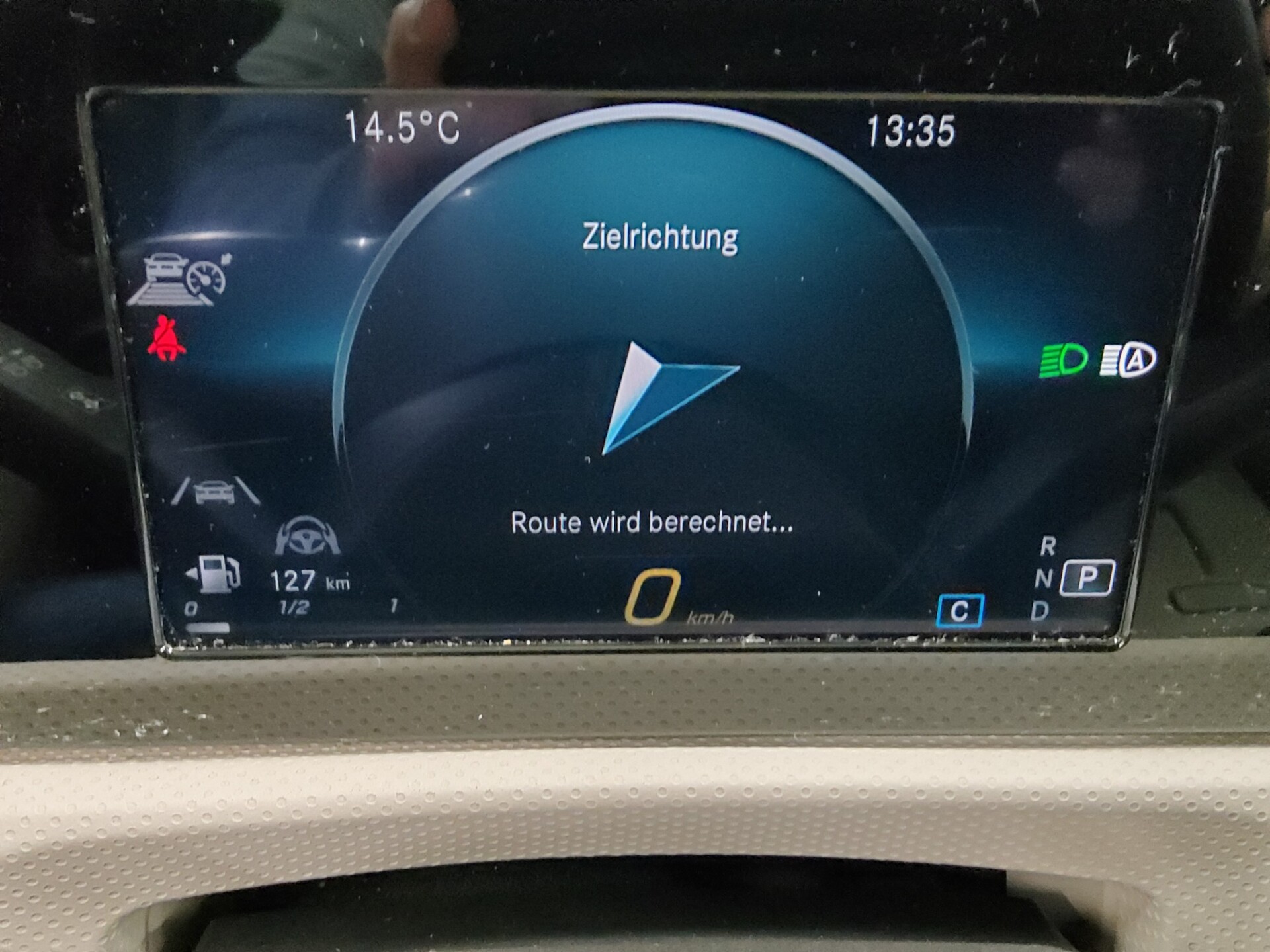 Mercedes-Benz CLA 200 SB d Progressive Navi MB-LED AHK Sound 8