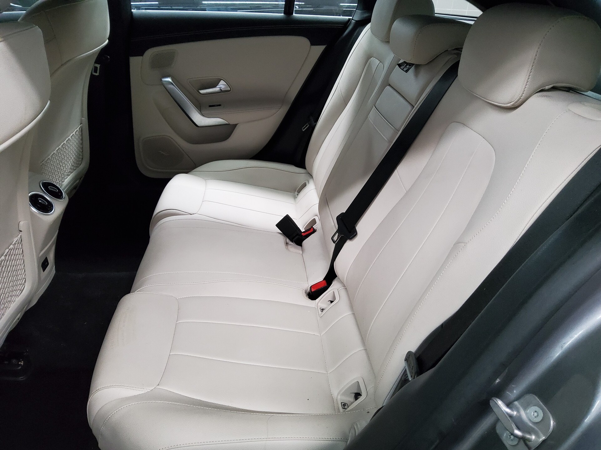 Mercedes-Benz CLA 200 SB d Progressive Navi MB-LED AHK Sound 13