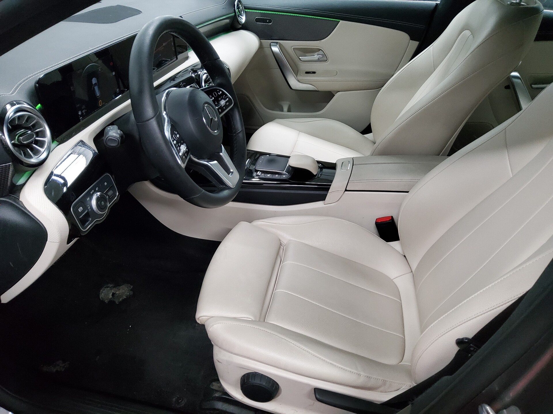 Mercedes-Benz CLA 200 SB d Progressive Navi MB-LED AHK Sound 9