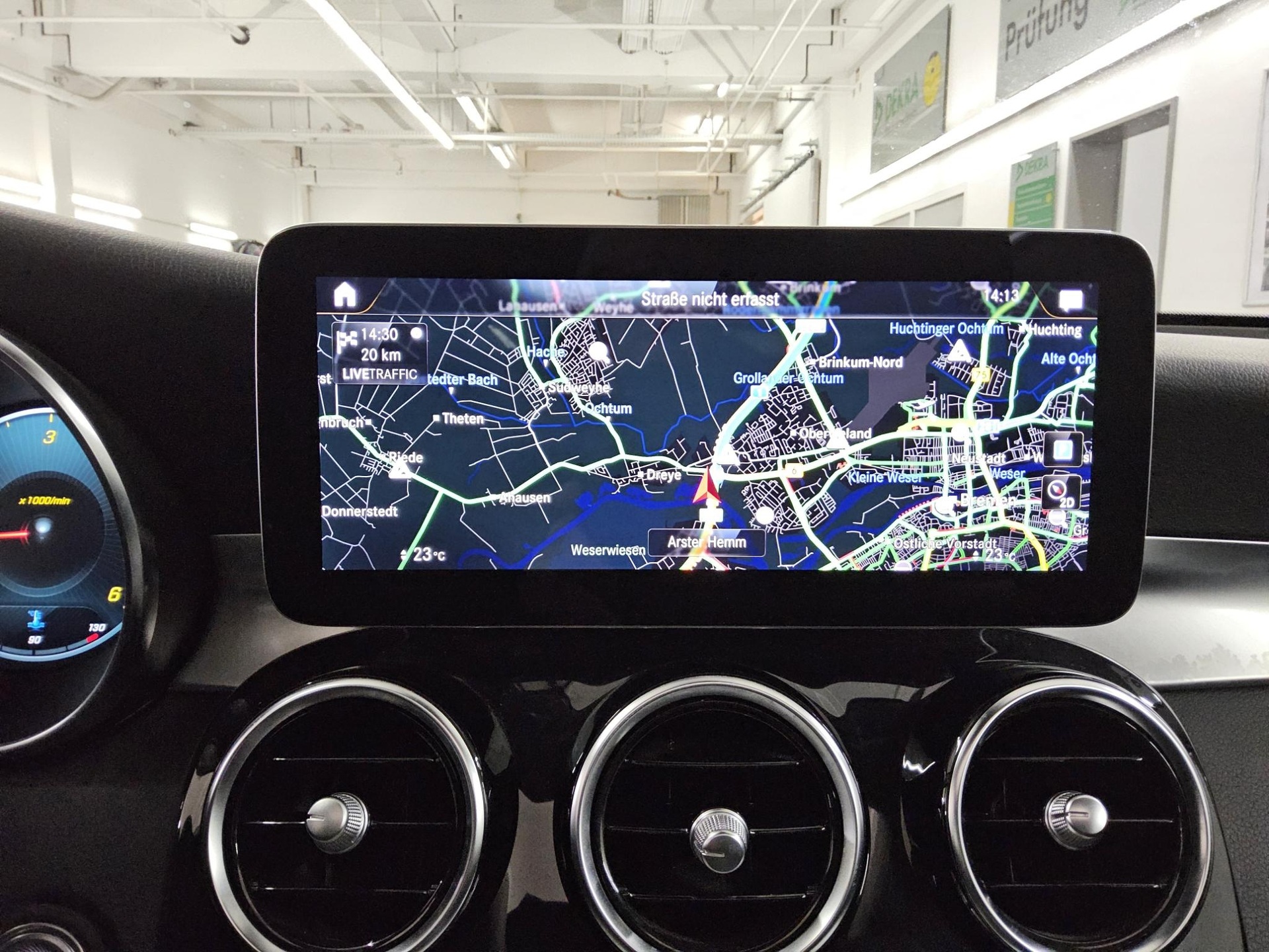 Mercedes-Benz GLC 220 d 4M Navi Widescreen Pano LED AHK 360° 7