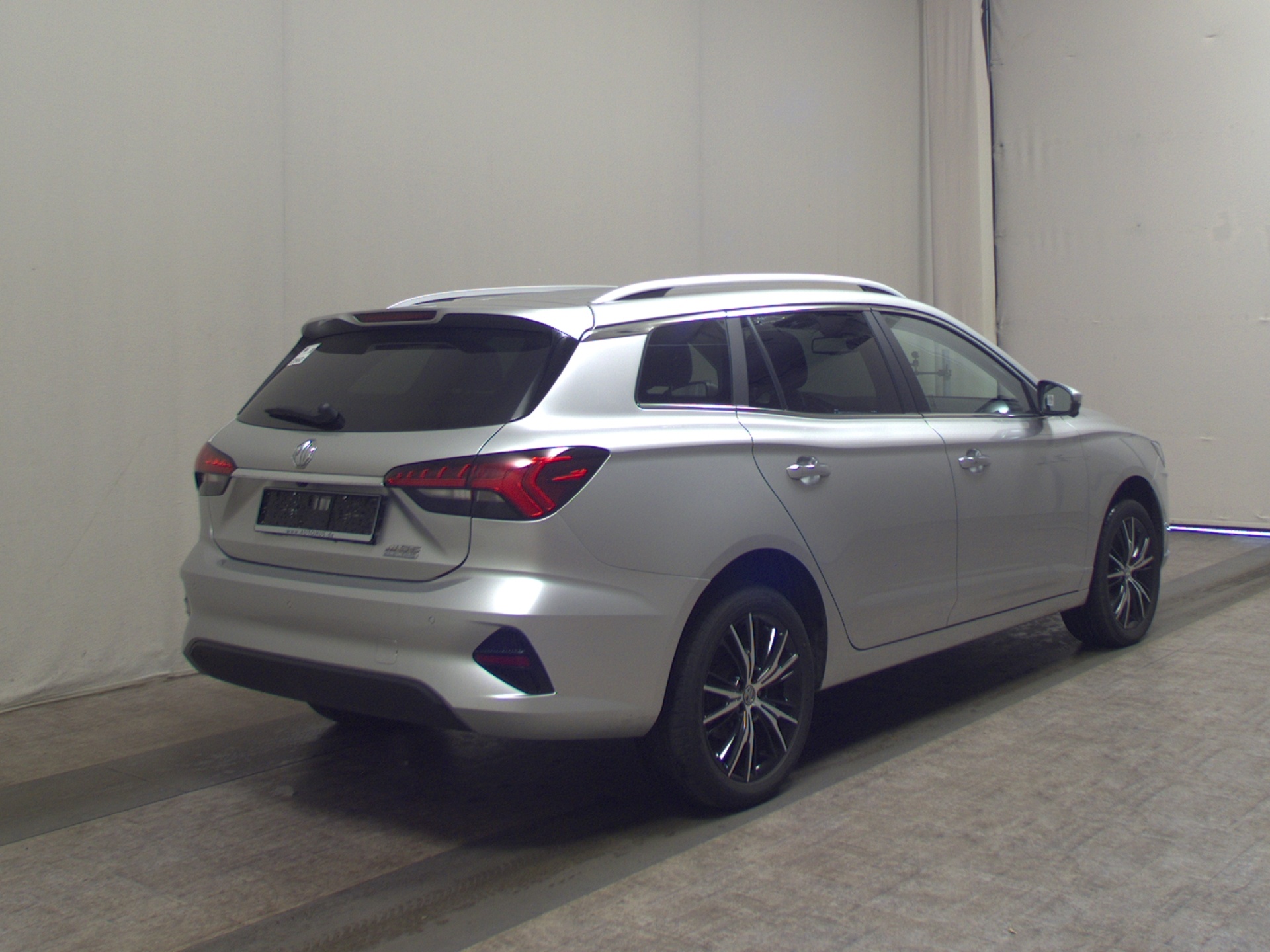 MG MG5 Comfort Navi LED Leder PDC 4