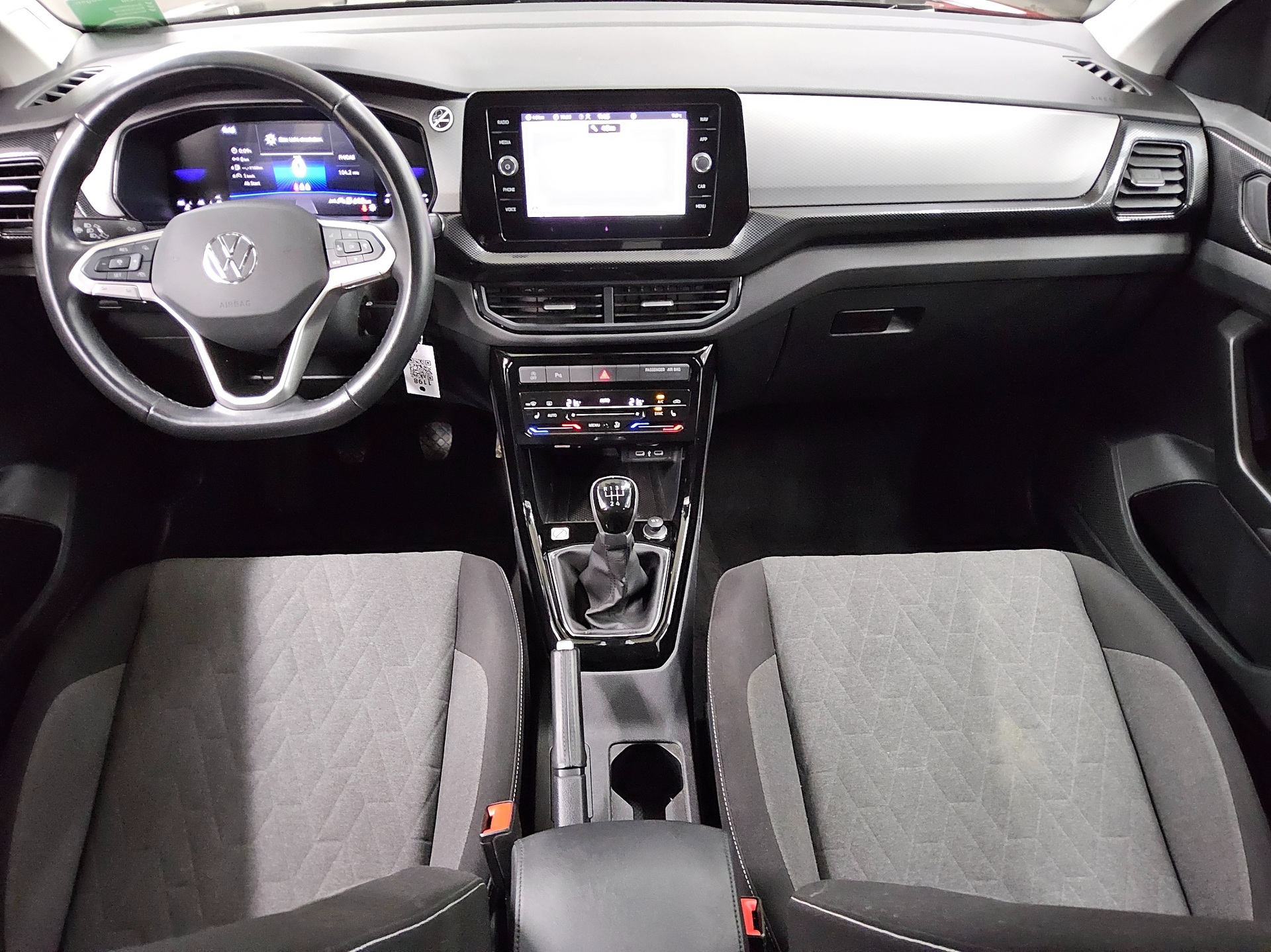 Volkswagen T-Cross 1.0 TSI Life Navi LED DC ACC PDC 5