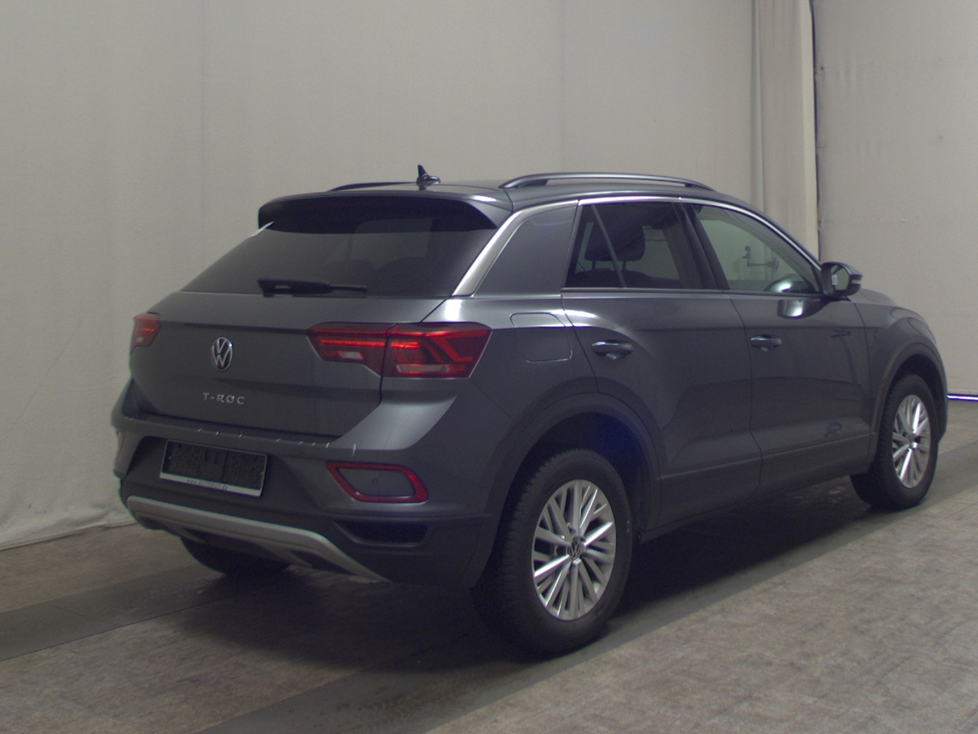 Volkswagen T-Roc 1.0 TSI Life LED DC PDC SHZ DAB+ 4