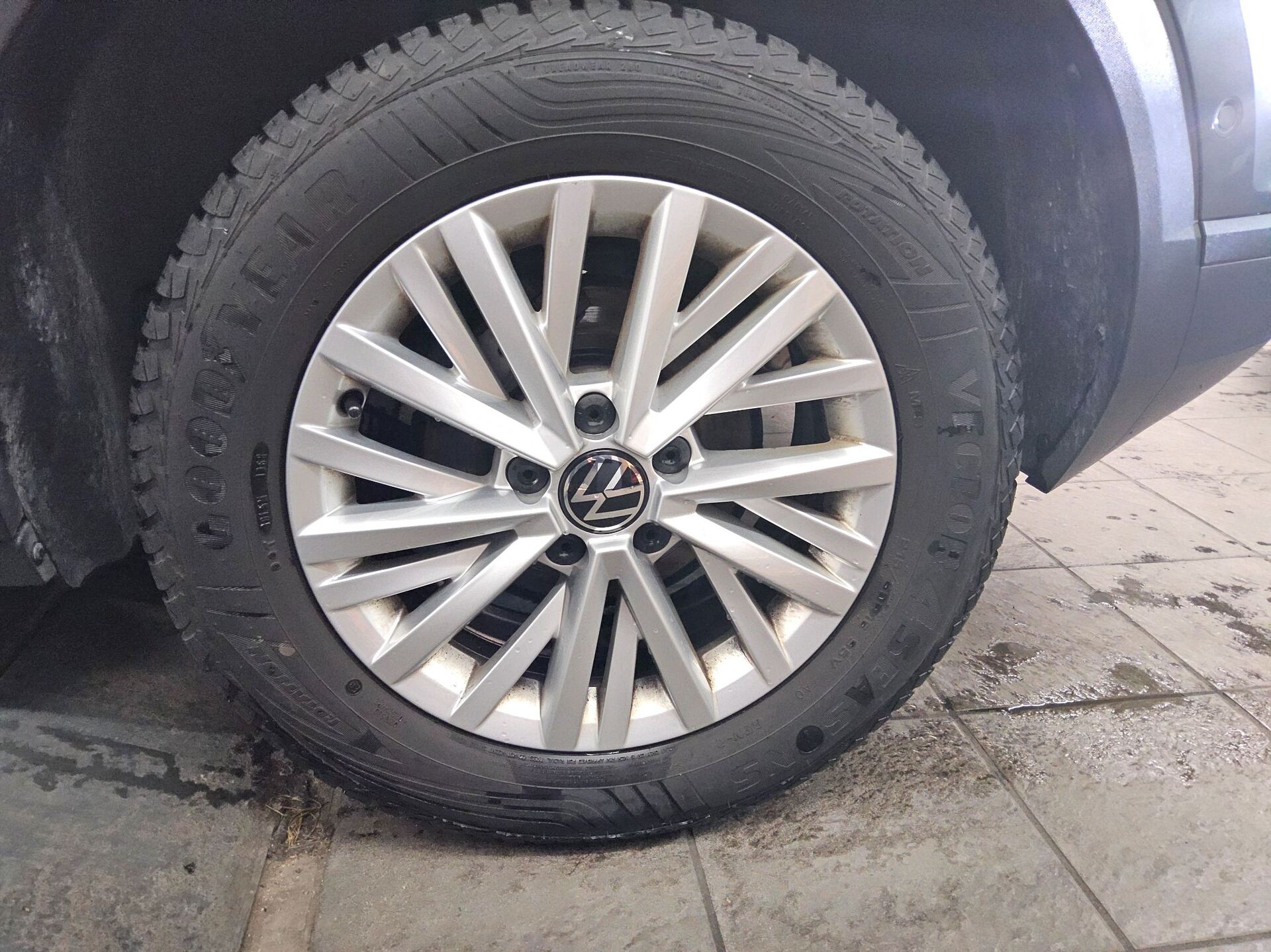 Volkswagen T-Roc 1.0 TSI Life LED DC PDC SHZ DAB+ 11