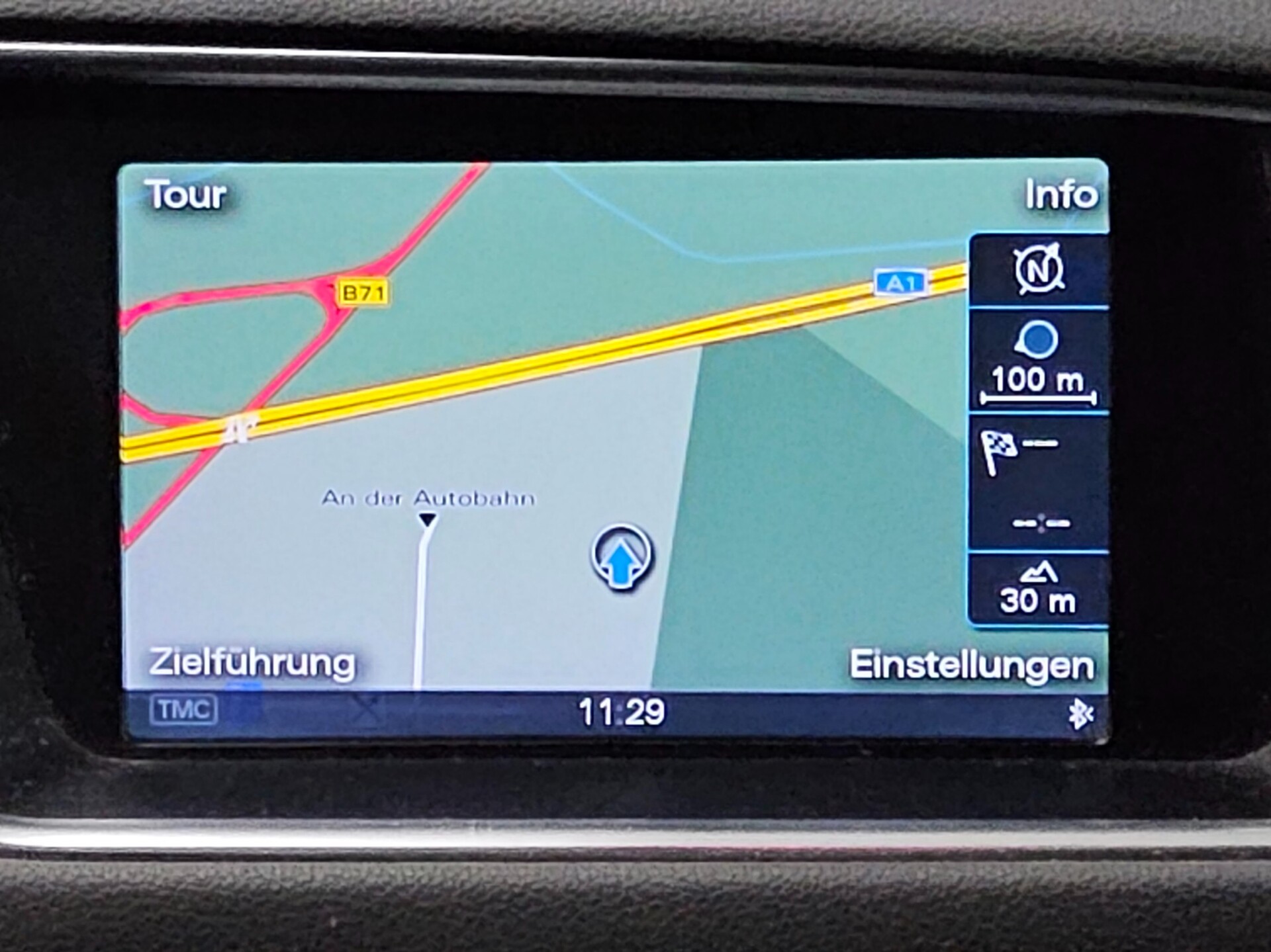 Audi Q5 3.0 TDI Qu. S-Line Navi Pano B&O RFK HU 04/27 7