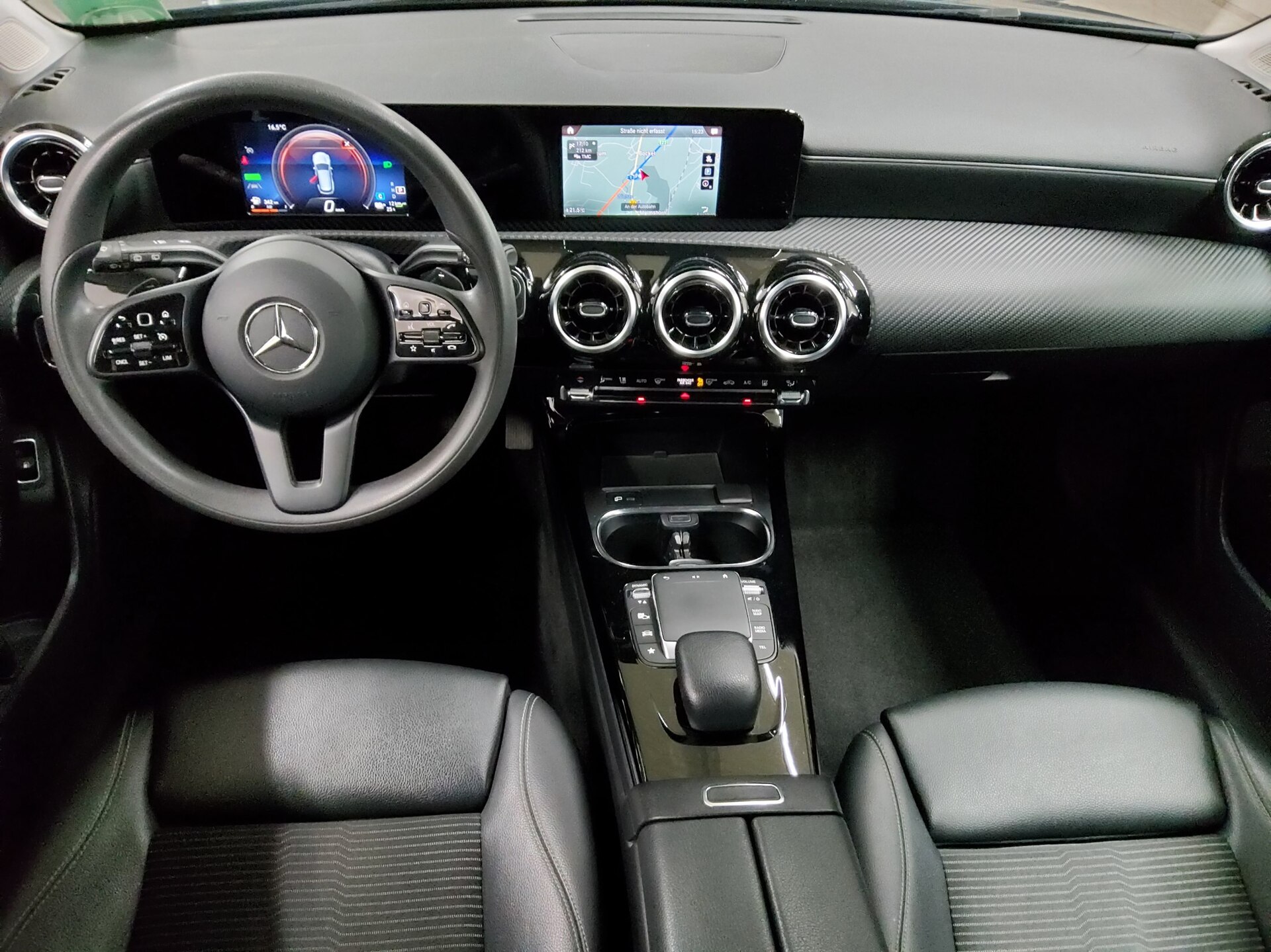 Mercedes-Benz CLA 250 Shooting Brake e Navi Multibeam RFK AHK 5