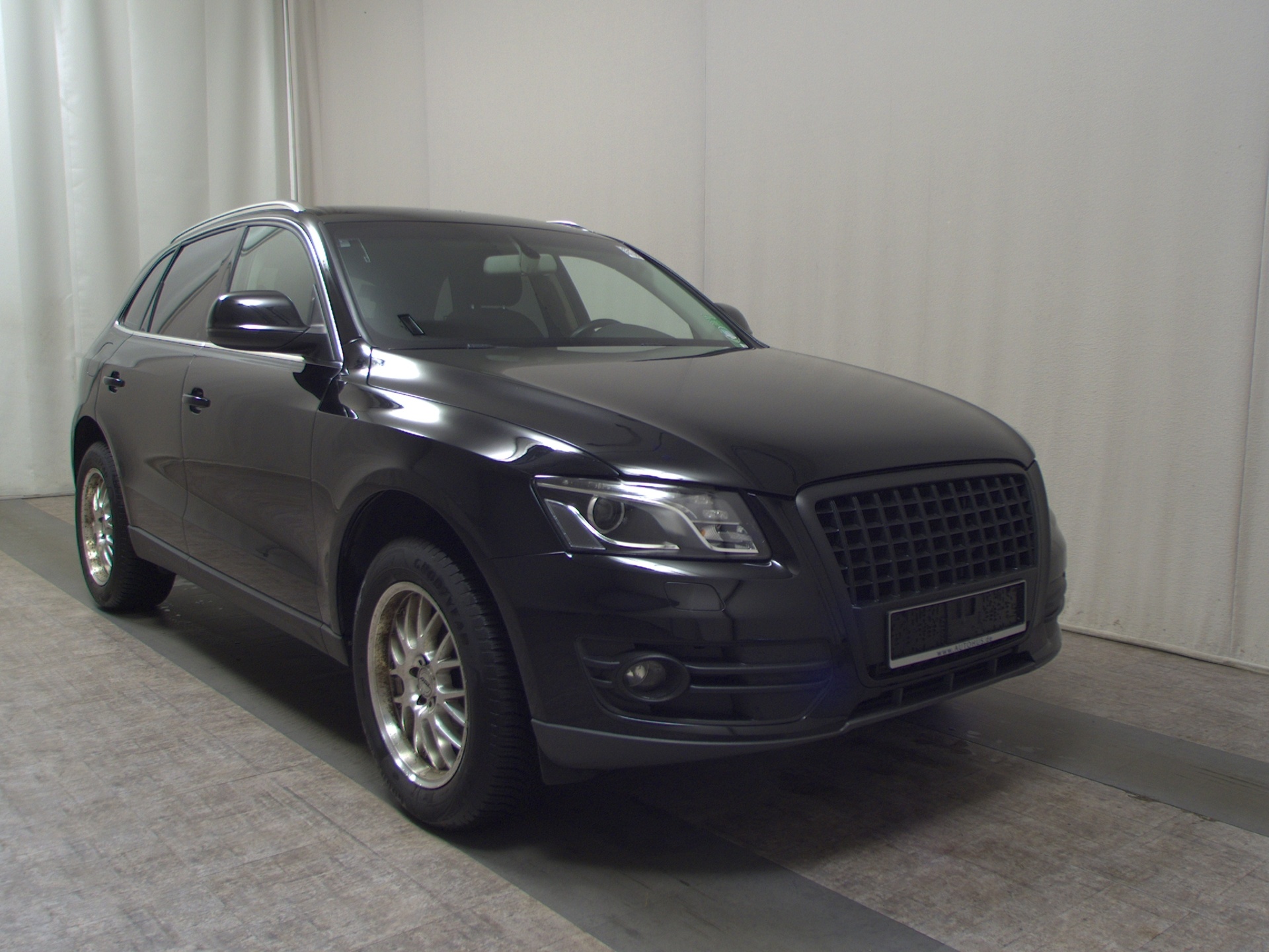 Audi Q5 2.0 TDI Qu. AHK Xenon Shz PDC Tempomat 3