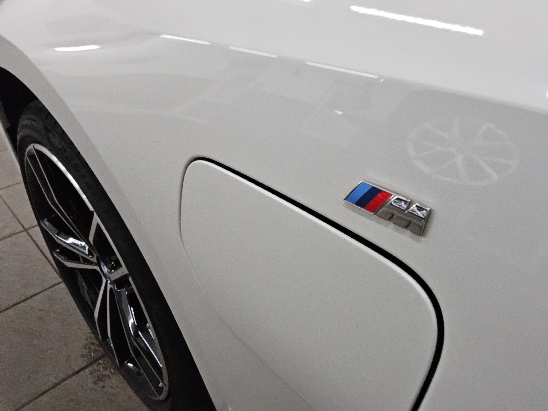 BMW 330e Touring M-Sport T-Leder Navi LED LC+ Shadow 11