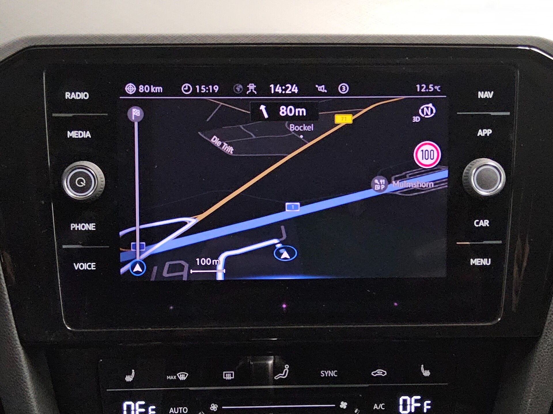 Volkswagen Passat Var. 2.0 TDI Business Navi LED AID 7