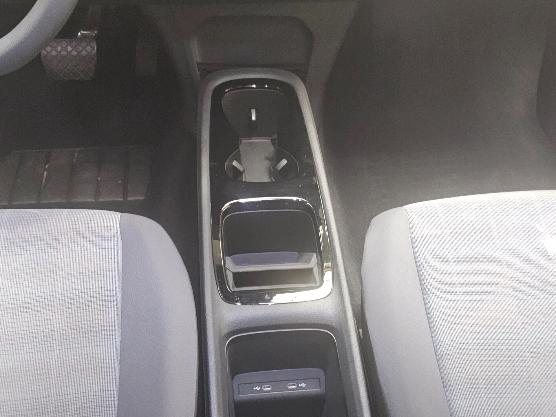 Volkswagen ID.3 Pro Performance Navi LED PDC DAB+ Klima 8