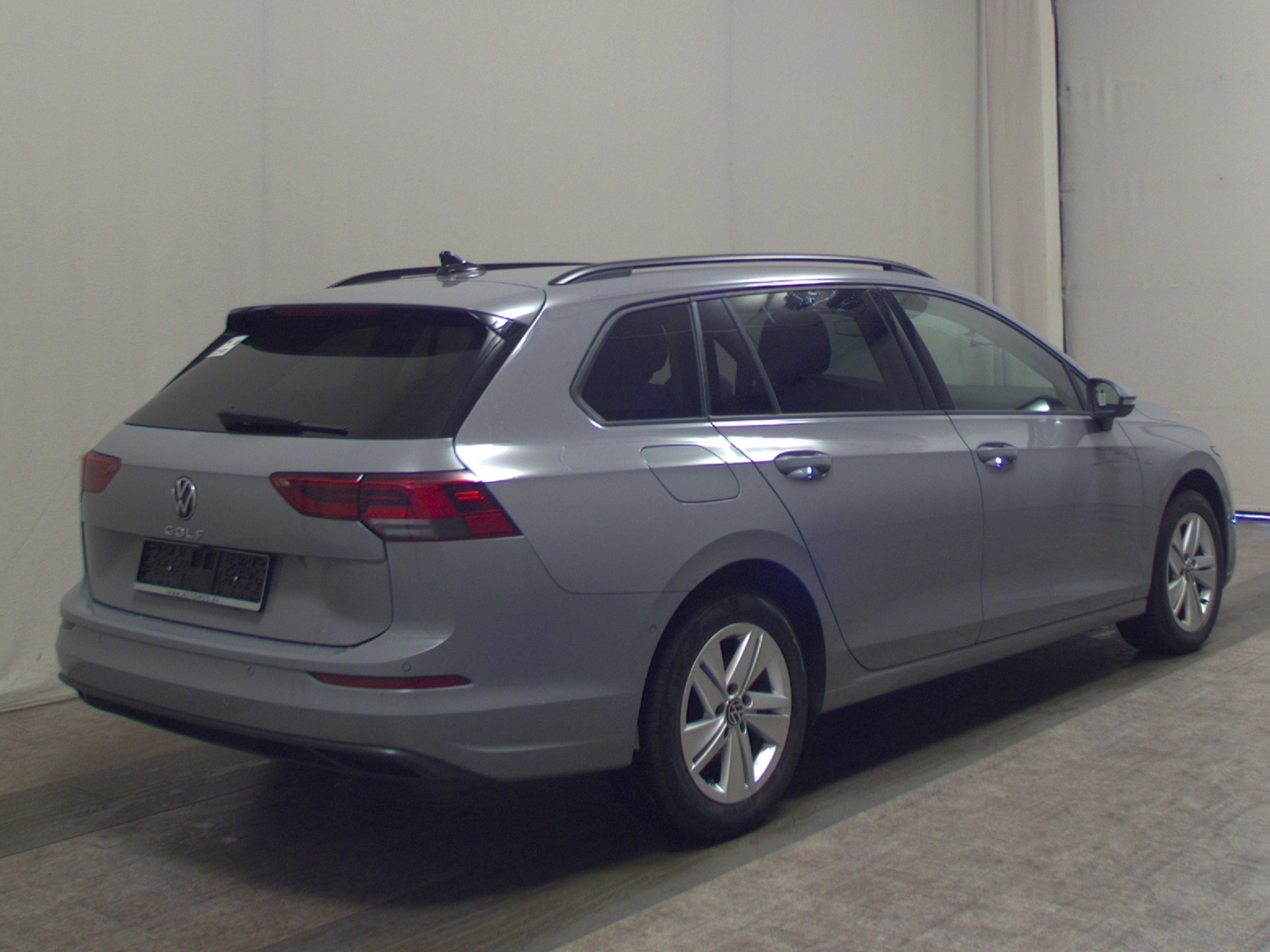 Volkswagen Golf-8 Var. 2.0 TDI Life Navi LED DC ACC RFK 4