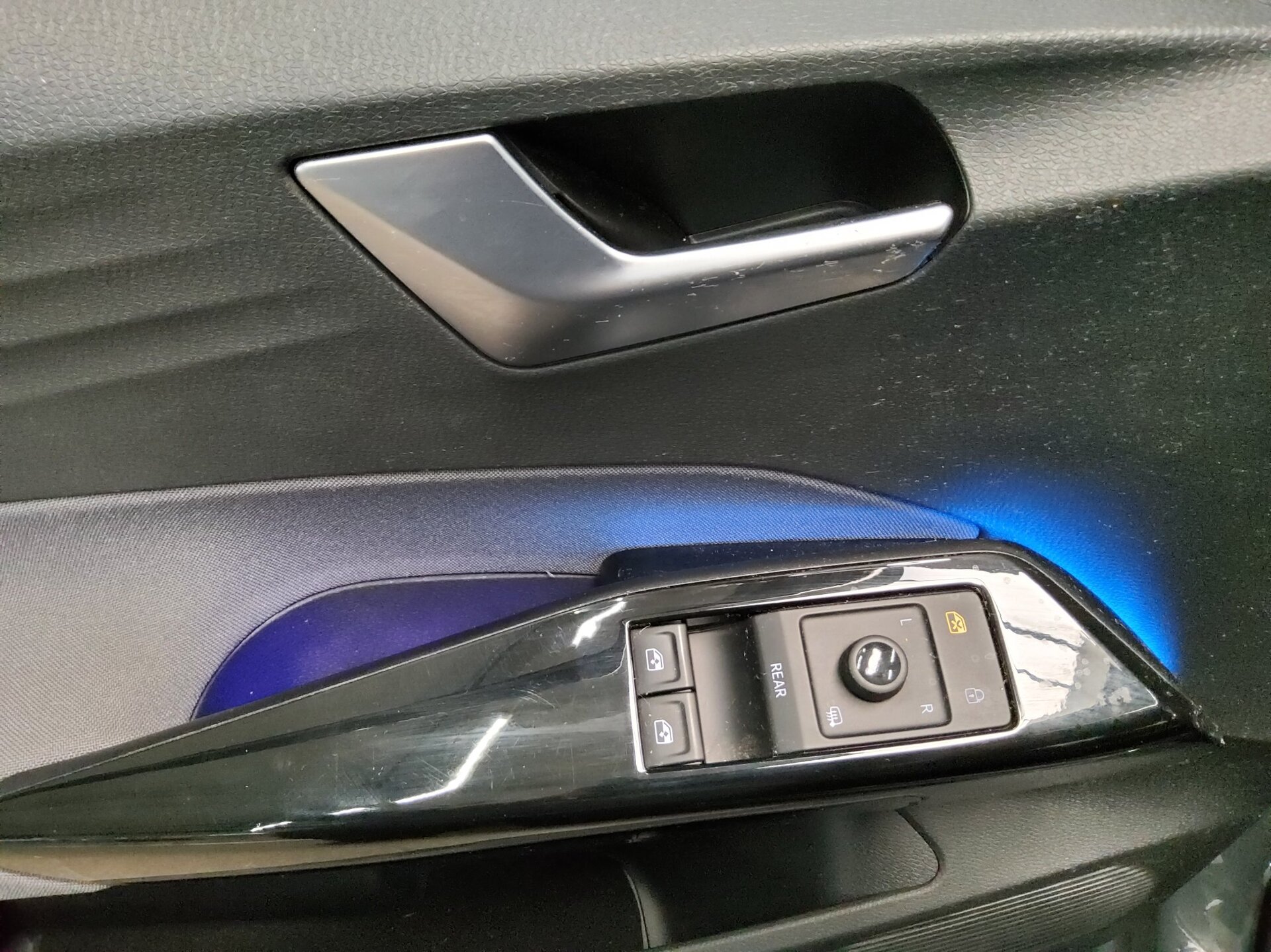 Volkswagen ID.3 Pure Performance Navi LED DC BT PDC 10