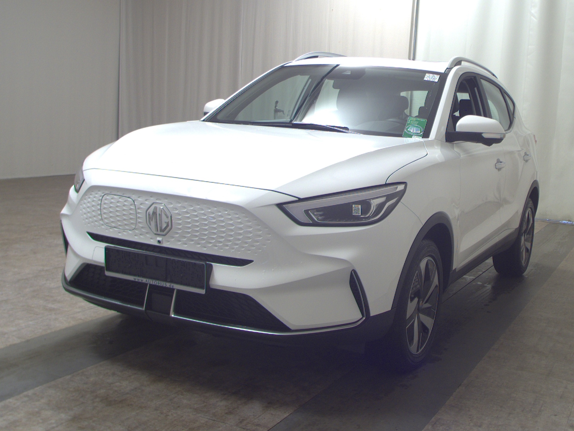 MG ZS EV Luxury Navi LED Shz PDC RfK 360° 2