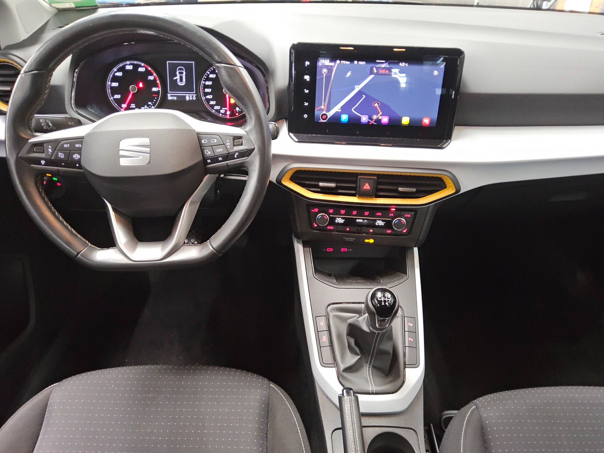 Seat Arona 1.0 TSI Style Navi LED Shz PDC 5