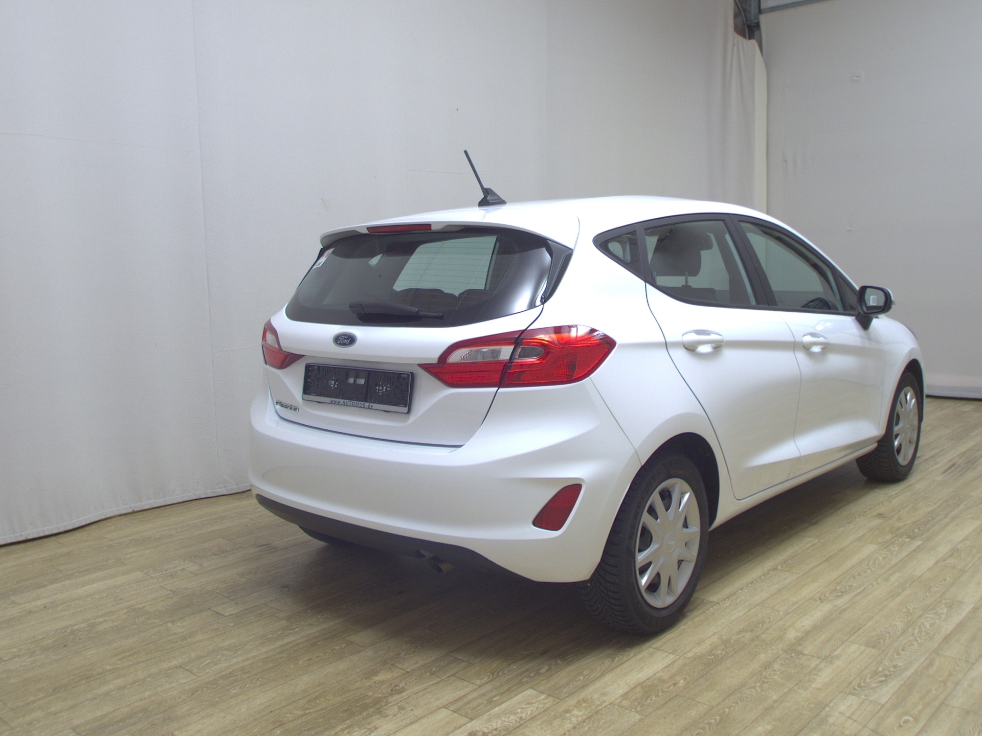 Ford Fiesta 1.0 EB Cool&Connect Navi LED USB Tempomat 4