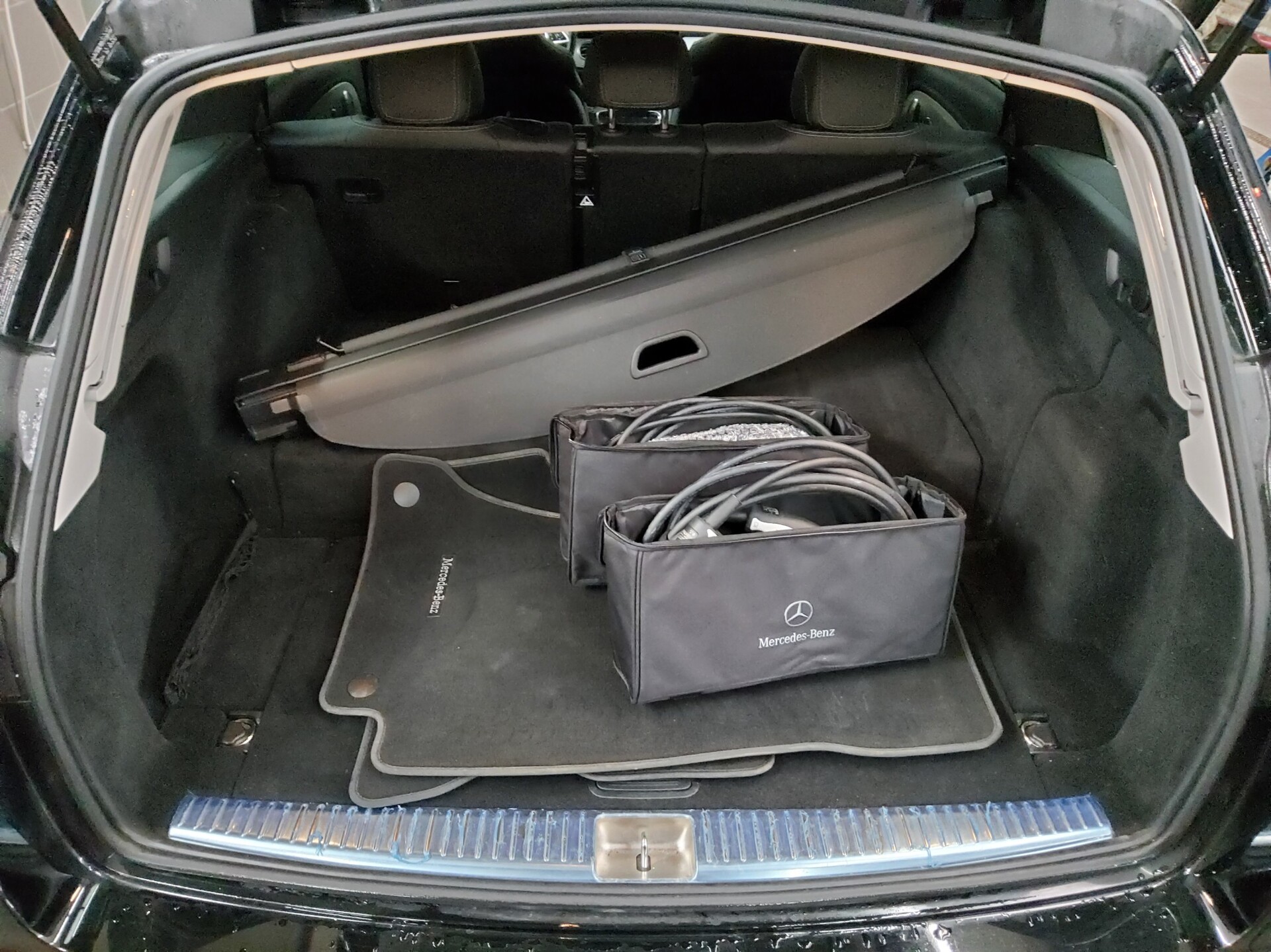 Mercedes-Benz E 300 T de AMG-Line Navi Burmester Widesc. RFK 12