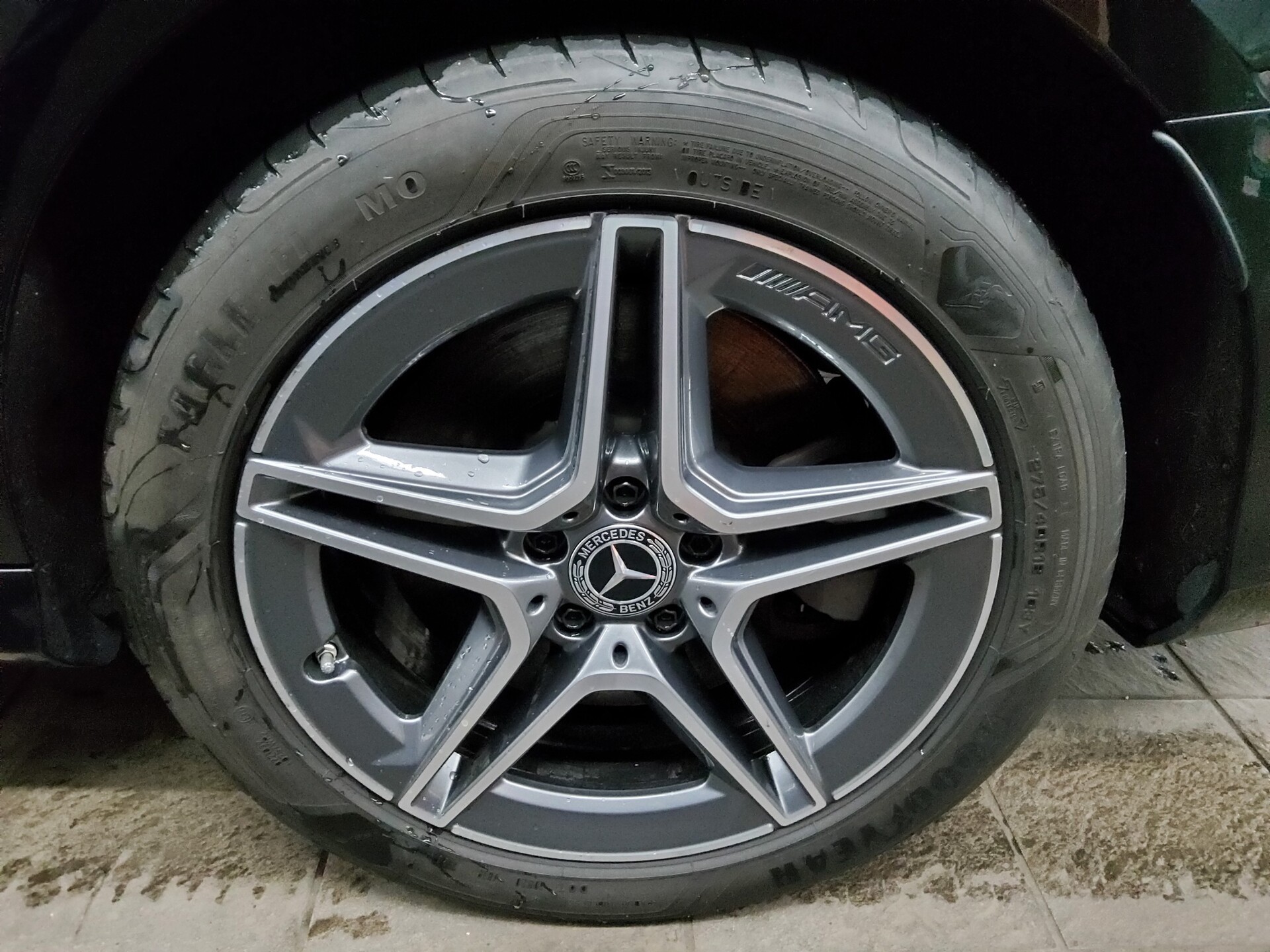 Mercedes-Benz E 300 T de AMG-Line Navi Burmester Widesc. RFK 11