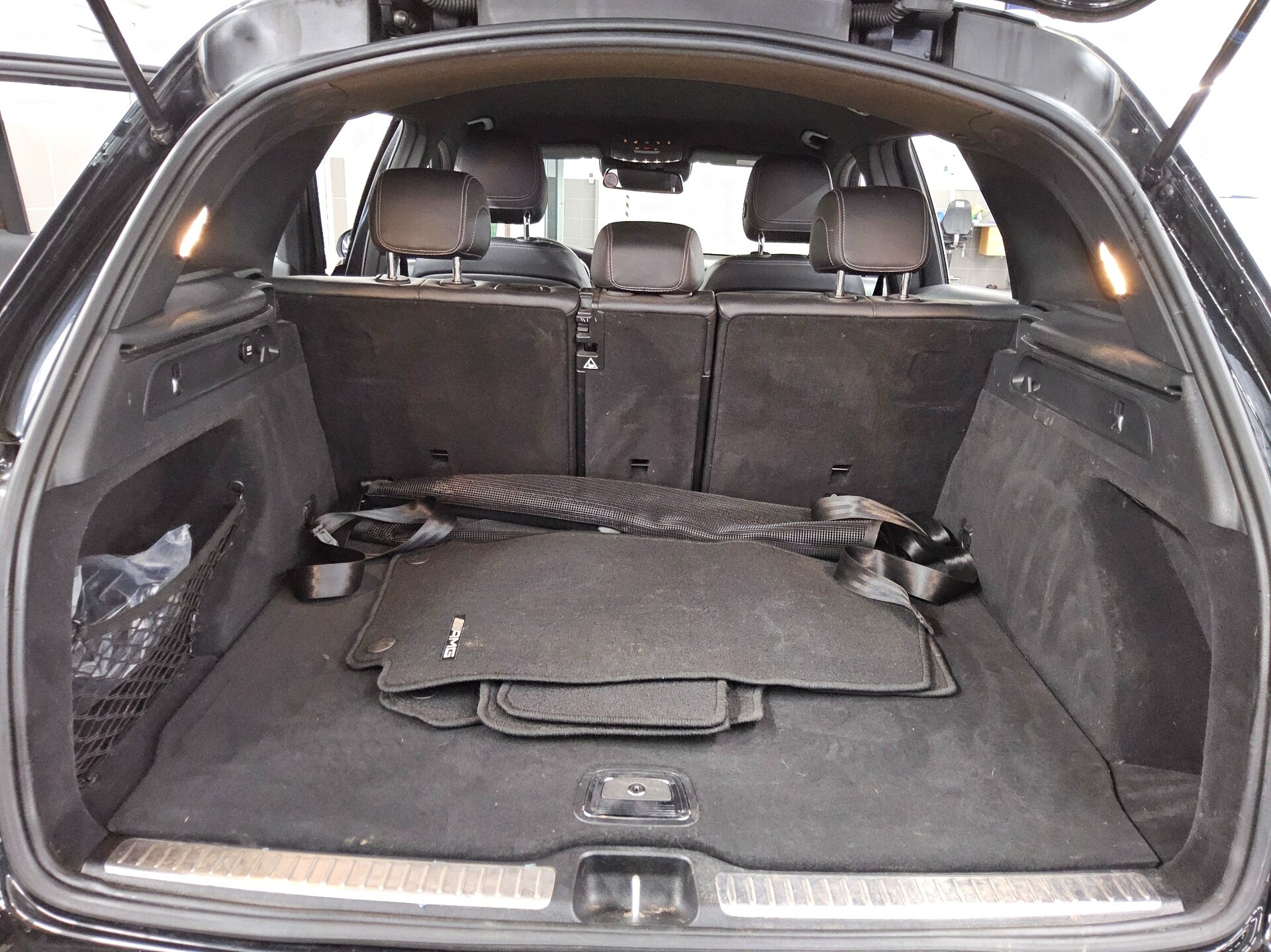 Mercedes-Benz GLC 220 d 4M AMG-Line Navi LED RfK Ambiente Shz 11