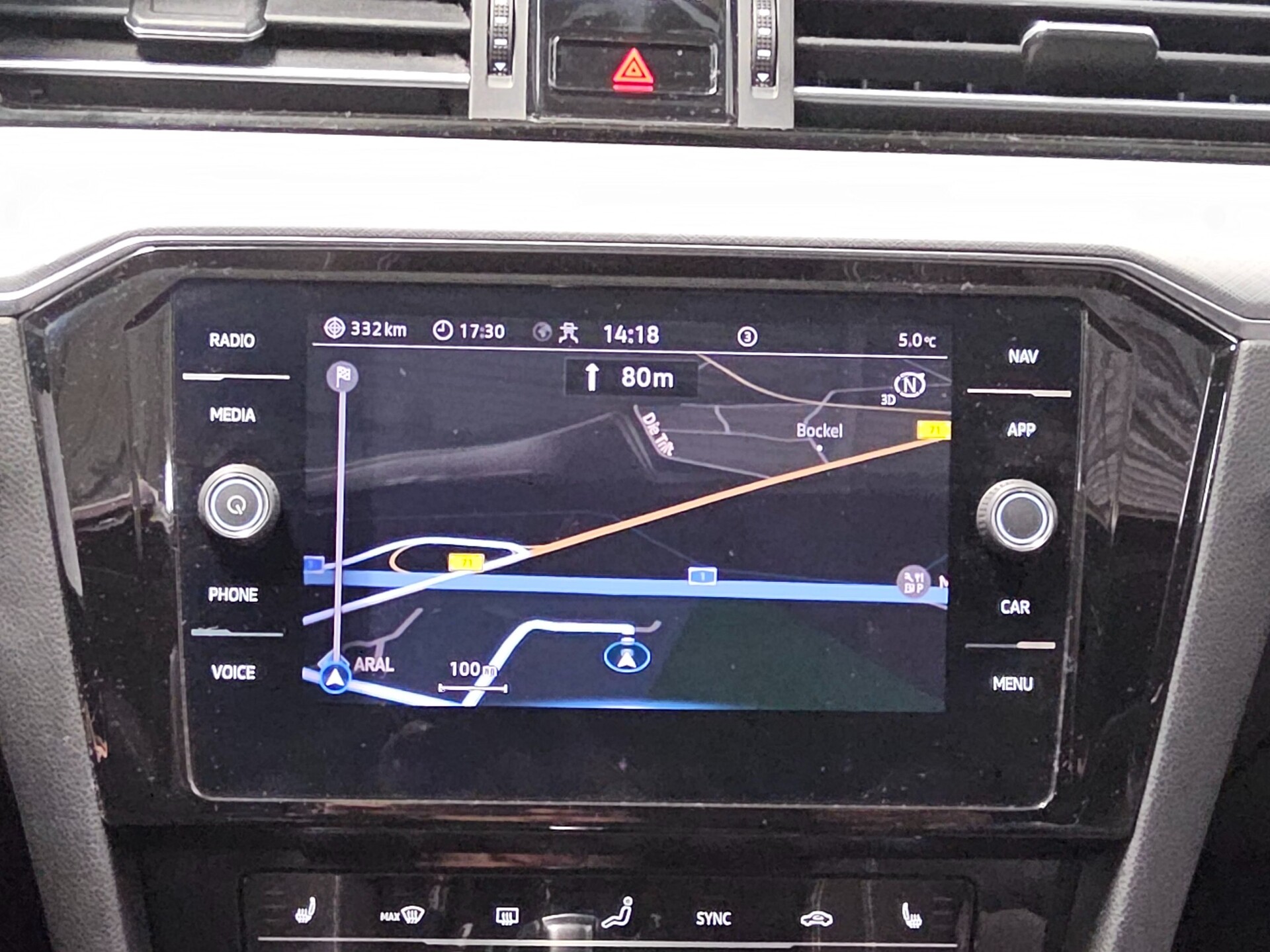 Volkswagen Passat Var. 2.0 TDI Business Navi LED Pano Sthzg 7