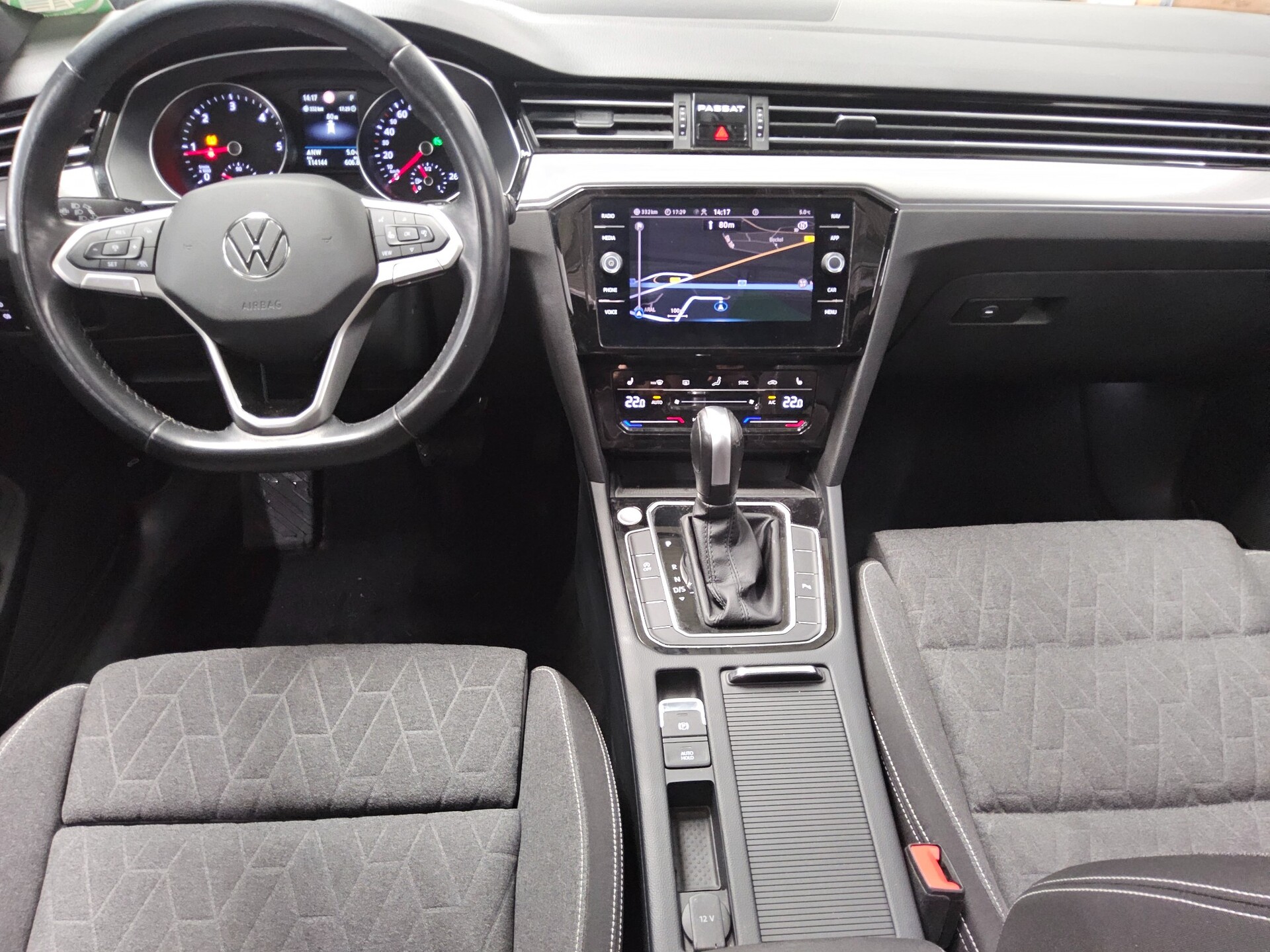 Volkswagen Passat Var. 2.0 TDI Business Navi LED Pano Sthzg 5
